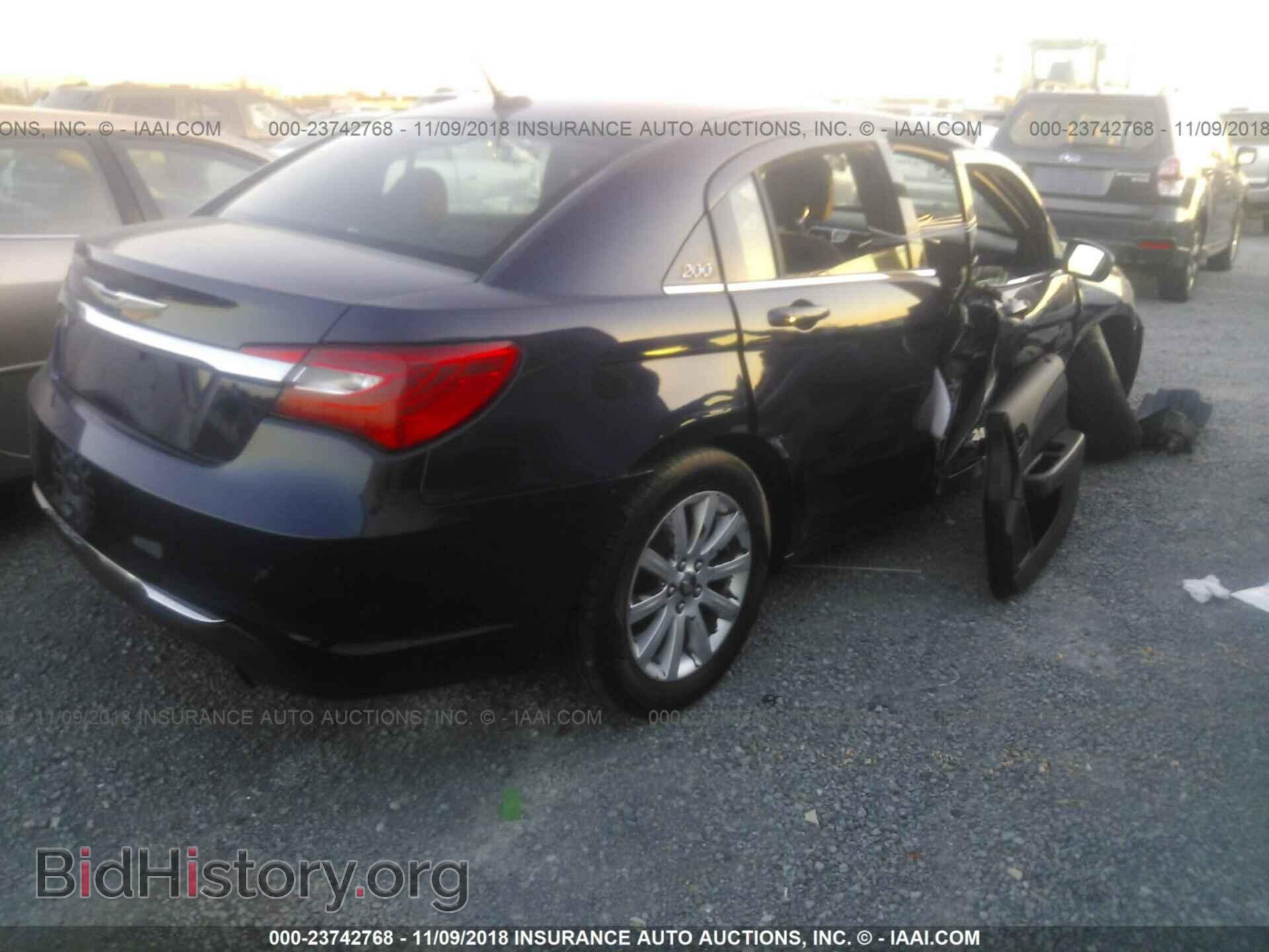 2013 CHRYSLER 200 - VIN: 1C3CCBBB6DN762602 - Фото 4