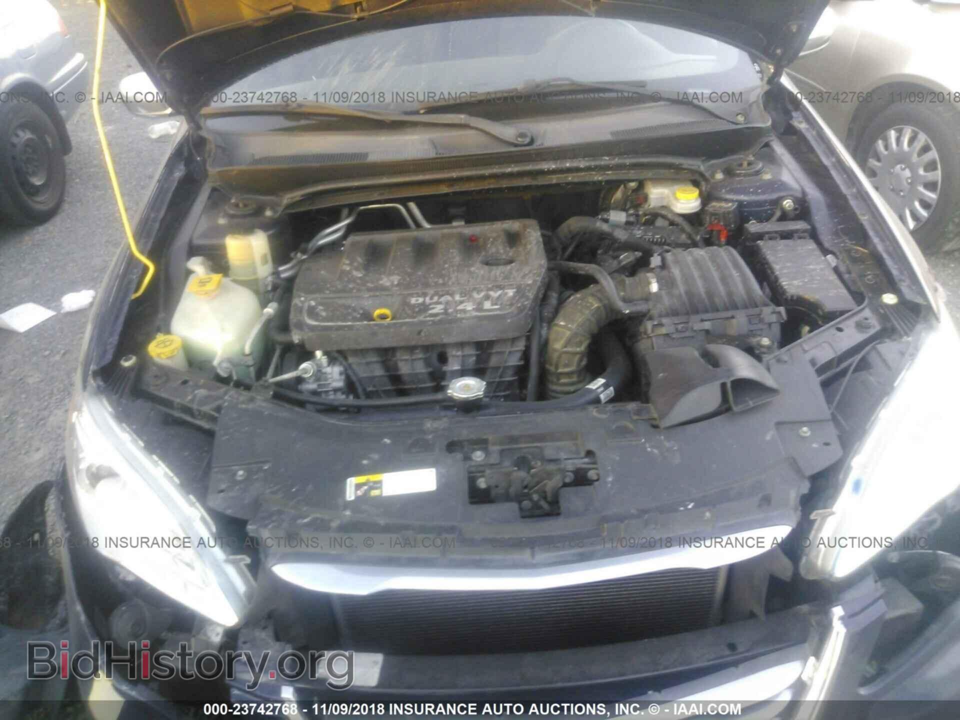 2013 CHRYSLER 200 - VIN: 1C3CCBBB6DN762602 - Фото 10
