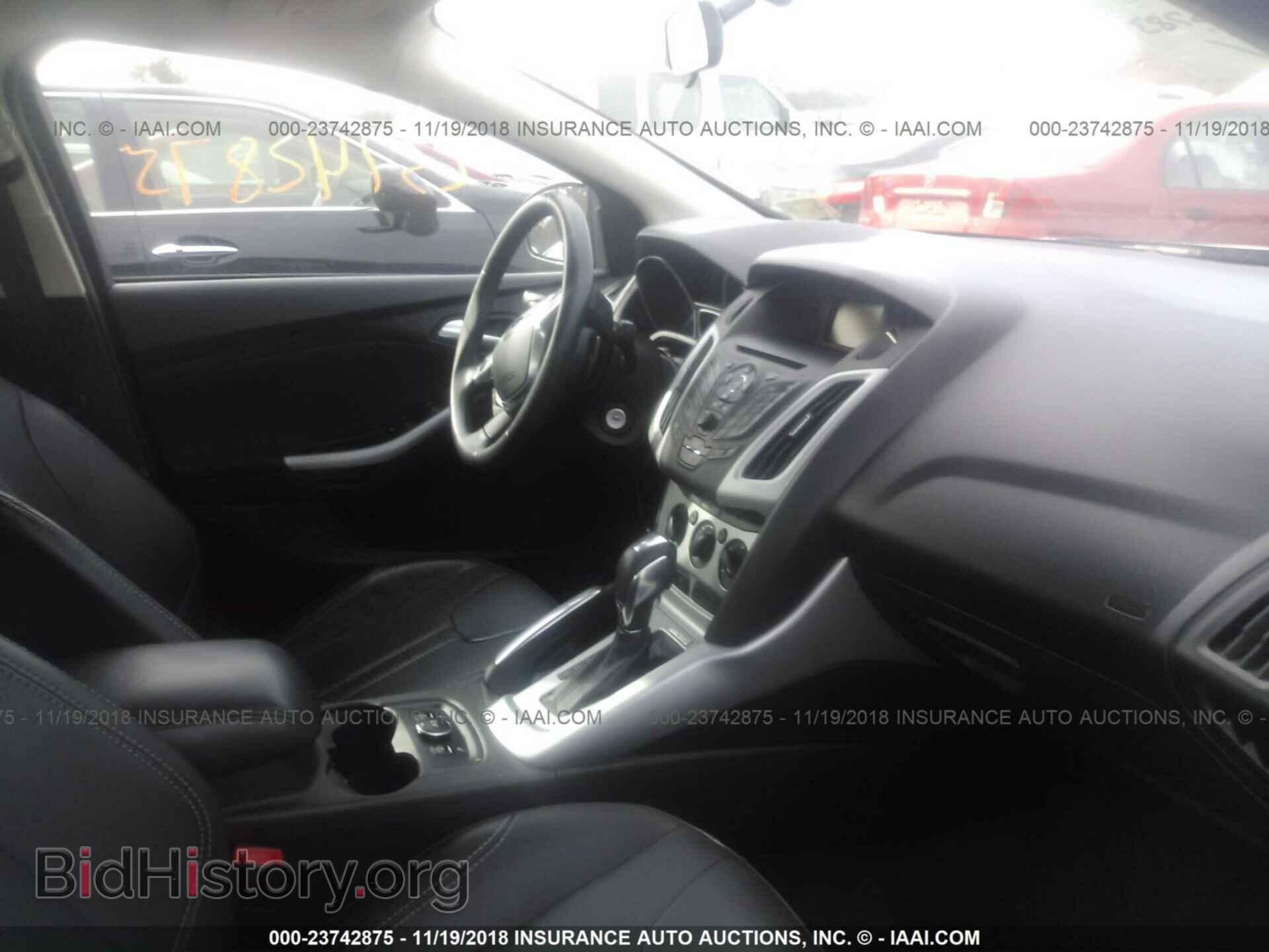 2013 Ford Focus - VIN: 1FADP3F20DL258228 - Photo 5