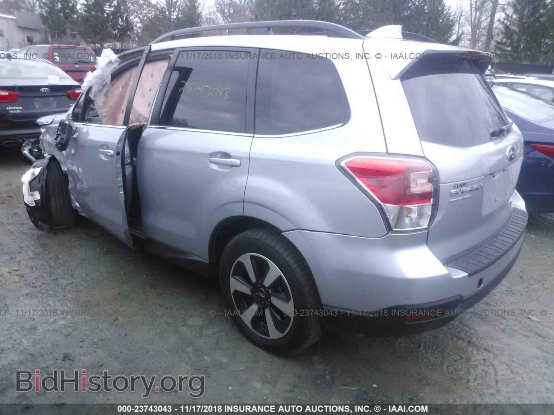 2017 Subaru Forester - VIN: JF2SJARC7HH555079 - Photo 3