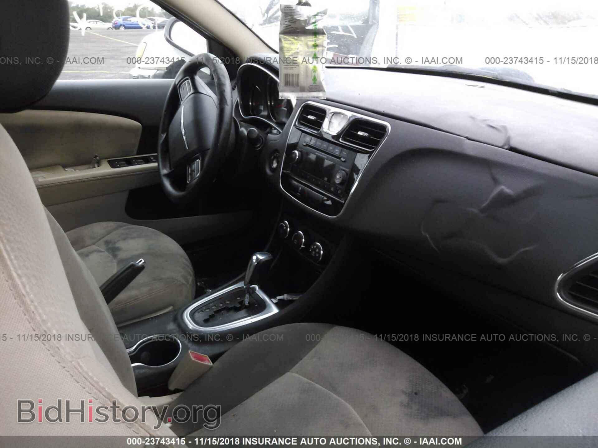 2013 CHRYSLER 200 - VIN: 1C3CCBAB7DN704693 - Фото 5