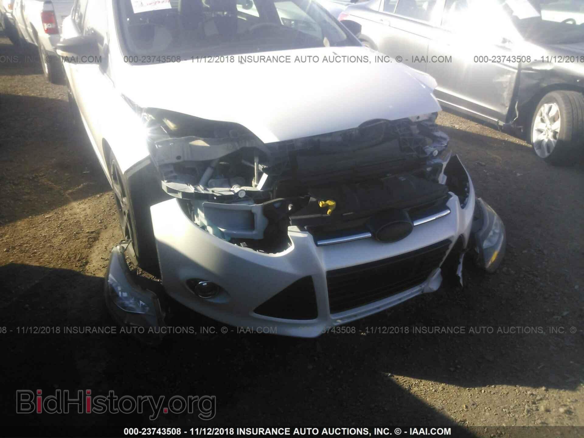 2012 Ford Focus - VIN: 1FAHP3J25CL356288 - Photo 6
