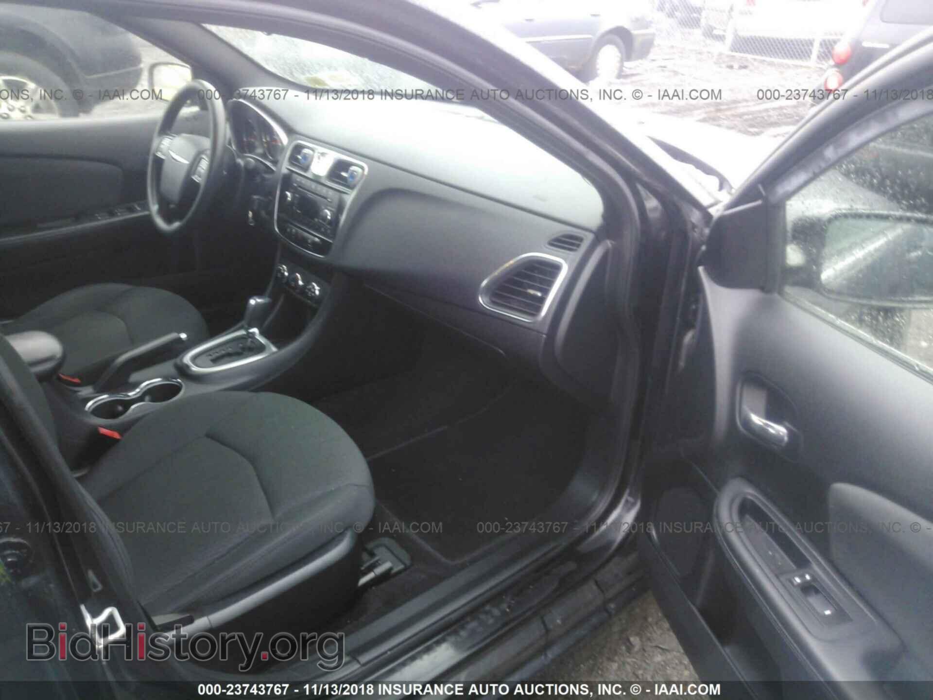 2011 Chrysler 200 - VIN: 1C3BC4FB0BN566699 - Фото 5