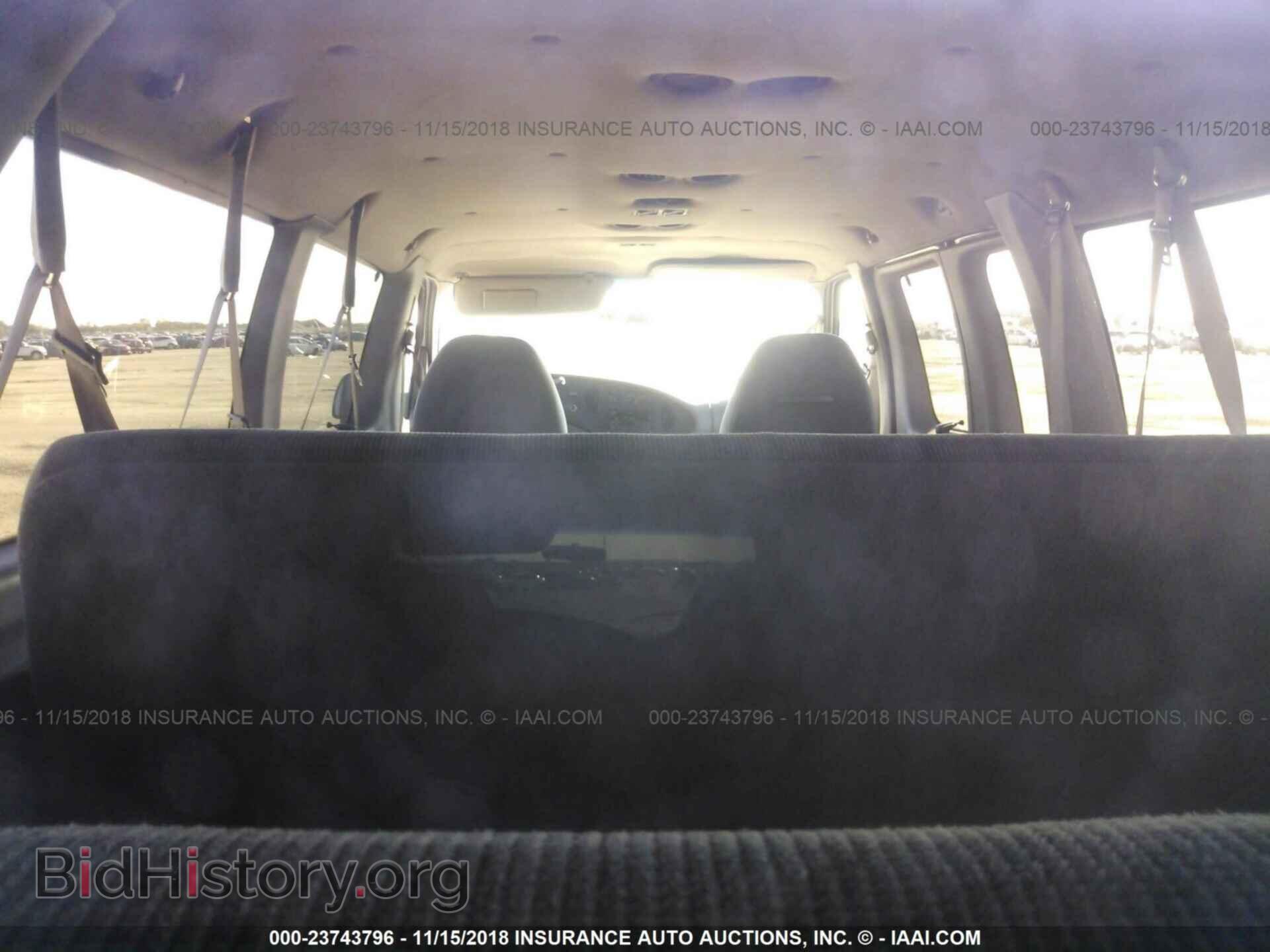 2002 FORD ECONOLINE - VIN: 1FBSS31S22HA33921 - Фото 8