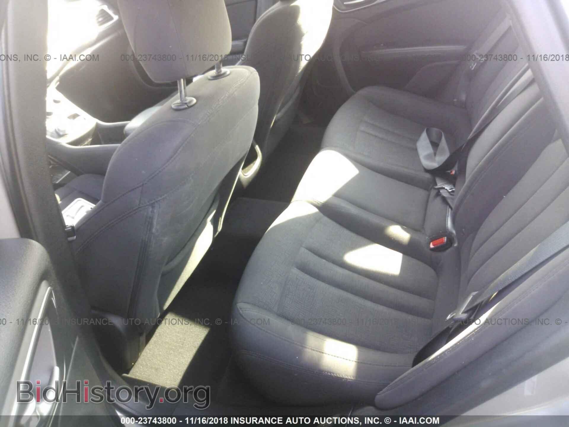 2015 Chrysler 200 - VIN: 1C3CCCAB2FN562245 - Photo 8