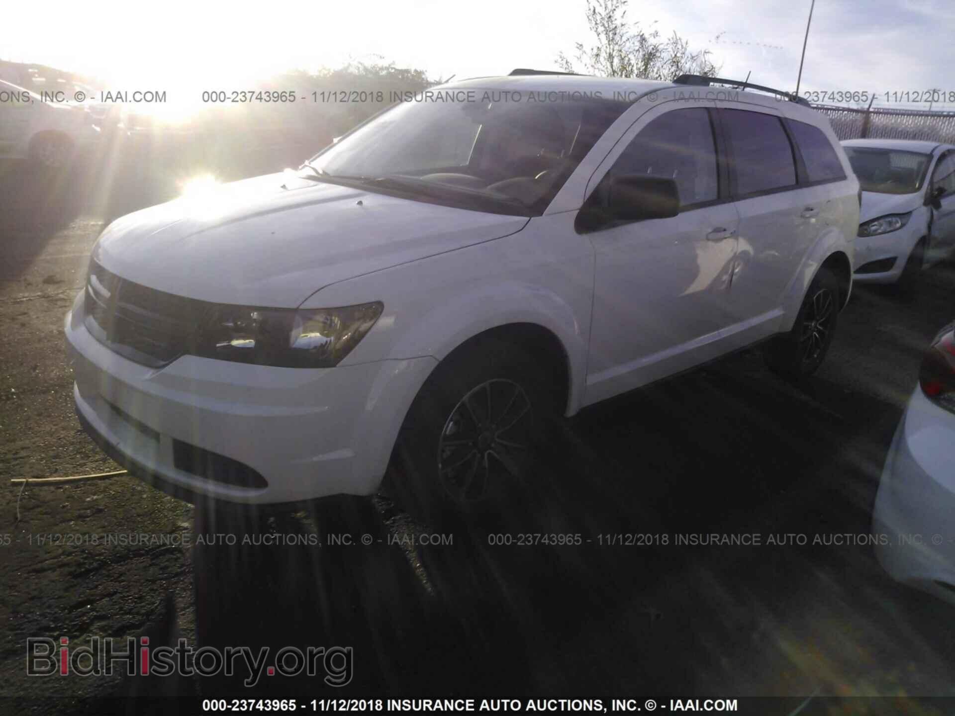 2018 DODGE JOURNEY - VIN: 3C4PDCAB3JT384915 - Фото 2
