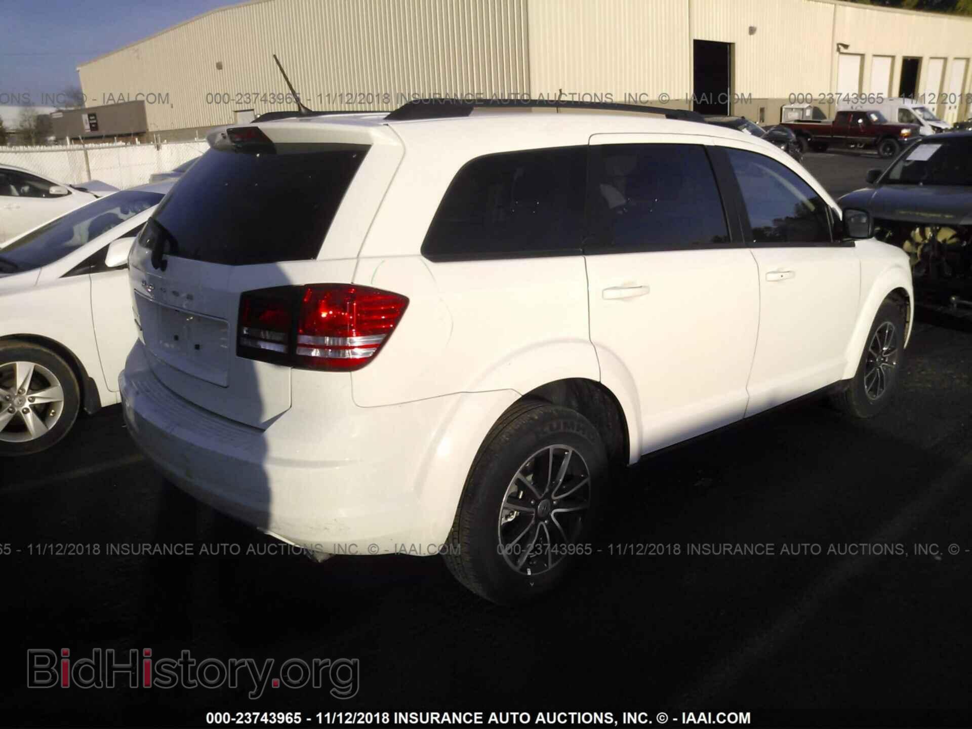 2018 DODGE JOURNEY - VIN: 3C4PDCAB3JT384915 - Фото 4