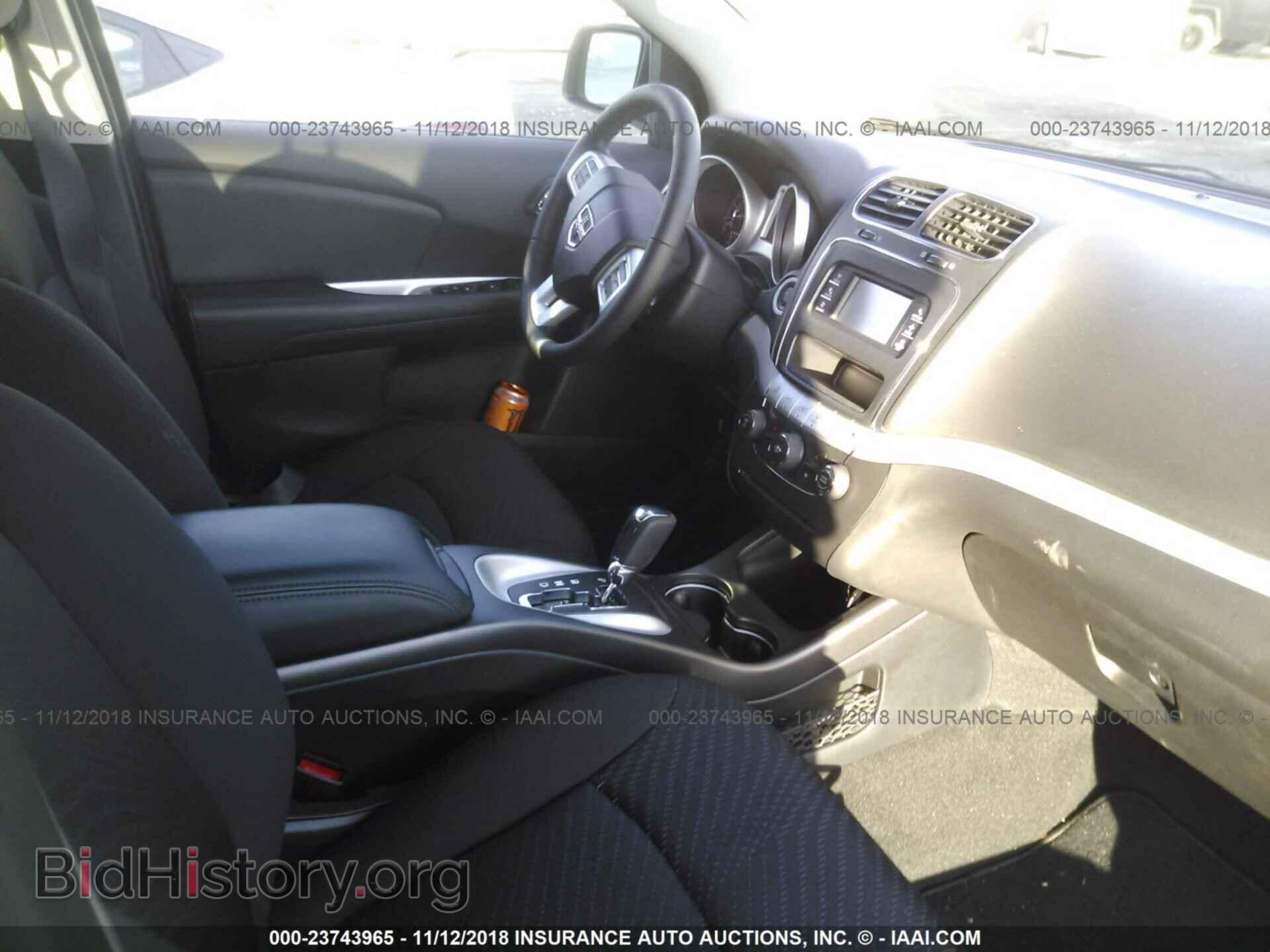 2018 DODGE JOURNEY - VIN: 3C4PDCAB3JT384915 - Фото 5