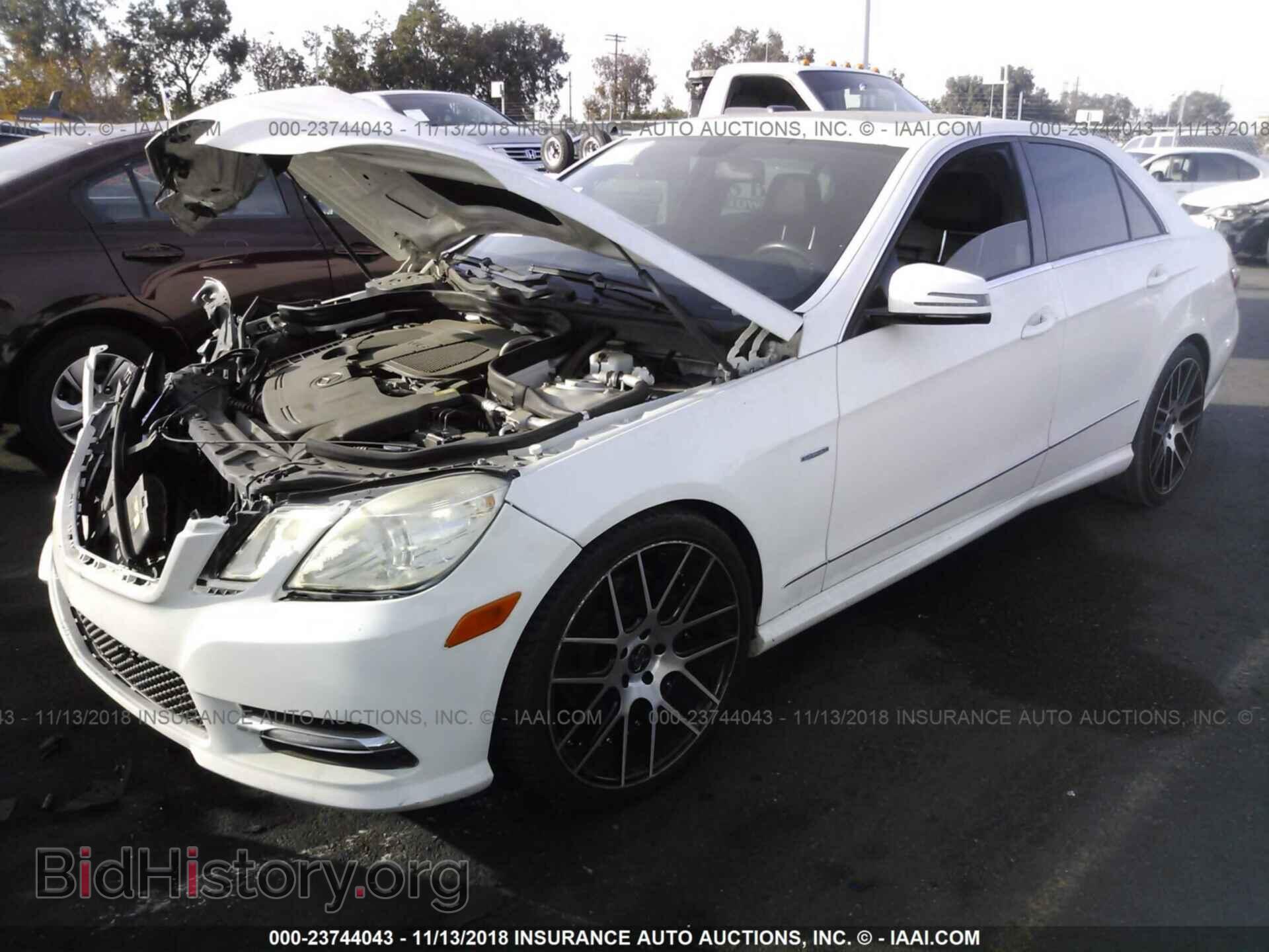 2012 MERCEDES-BENZ E - VIN: WDDHF5KB0CA588483 - Фото 2