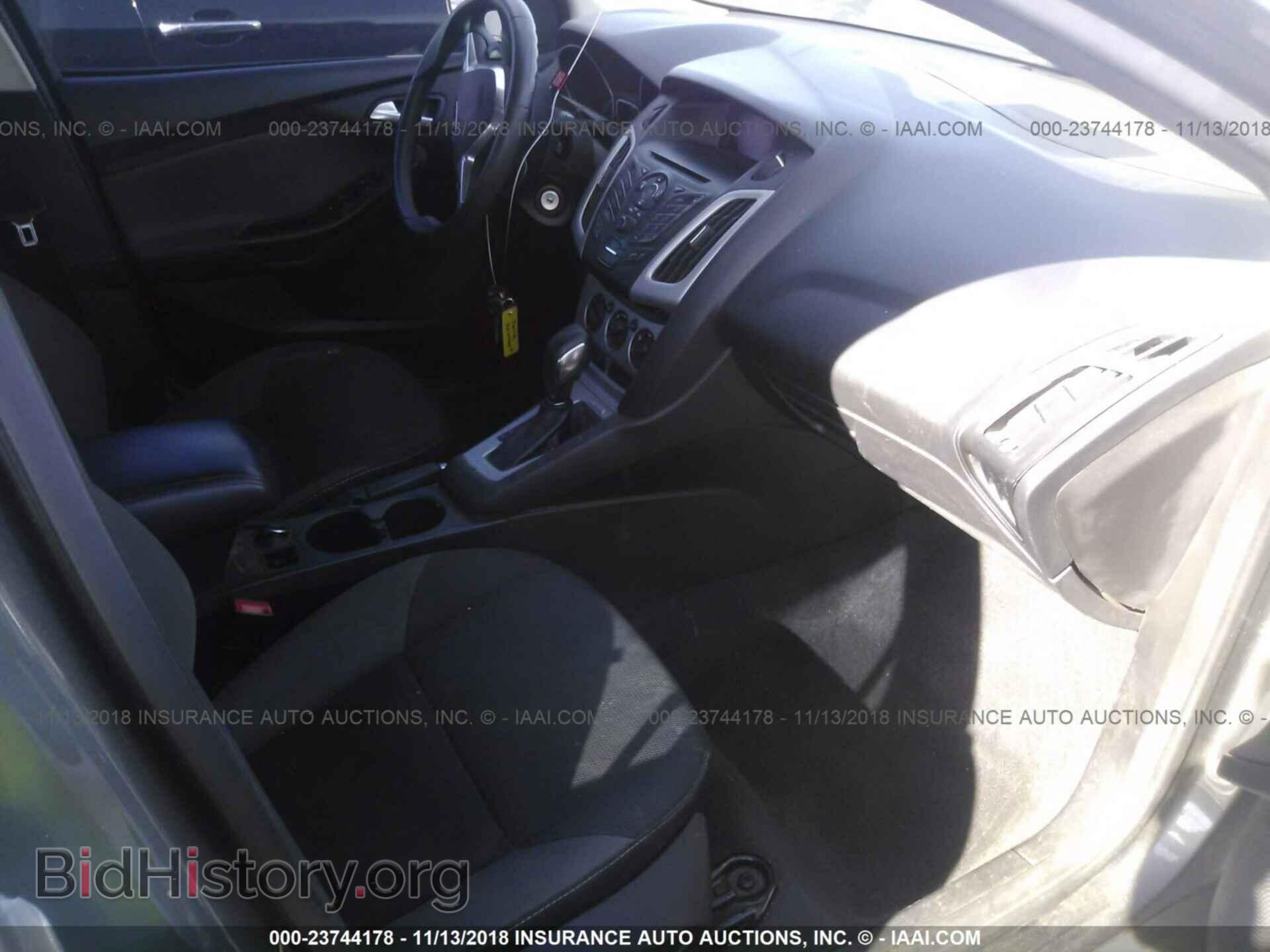 2013 Ford Focus - VIN: 1FADP3F2XDL204676 - Фото 5