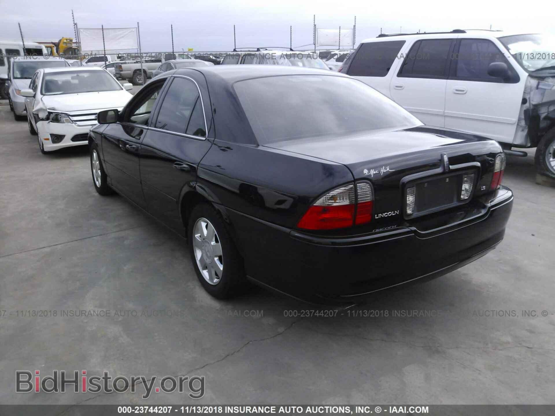 2005 LINCOLN LS - VIN: 1LNHM86S75Y628284 - Фото 3