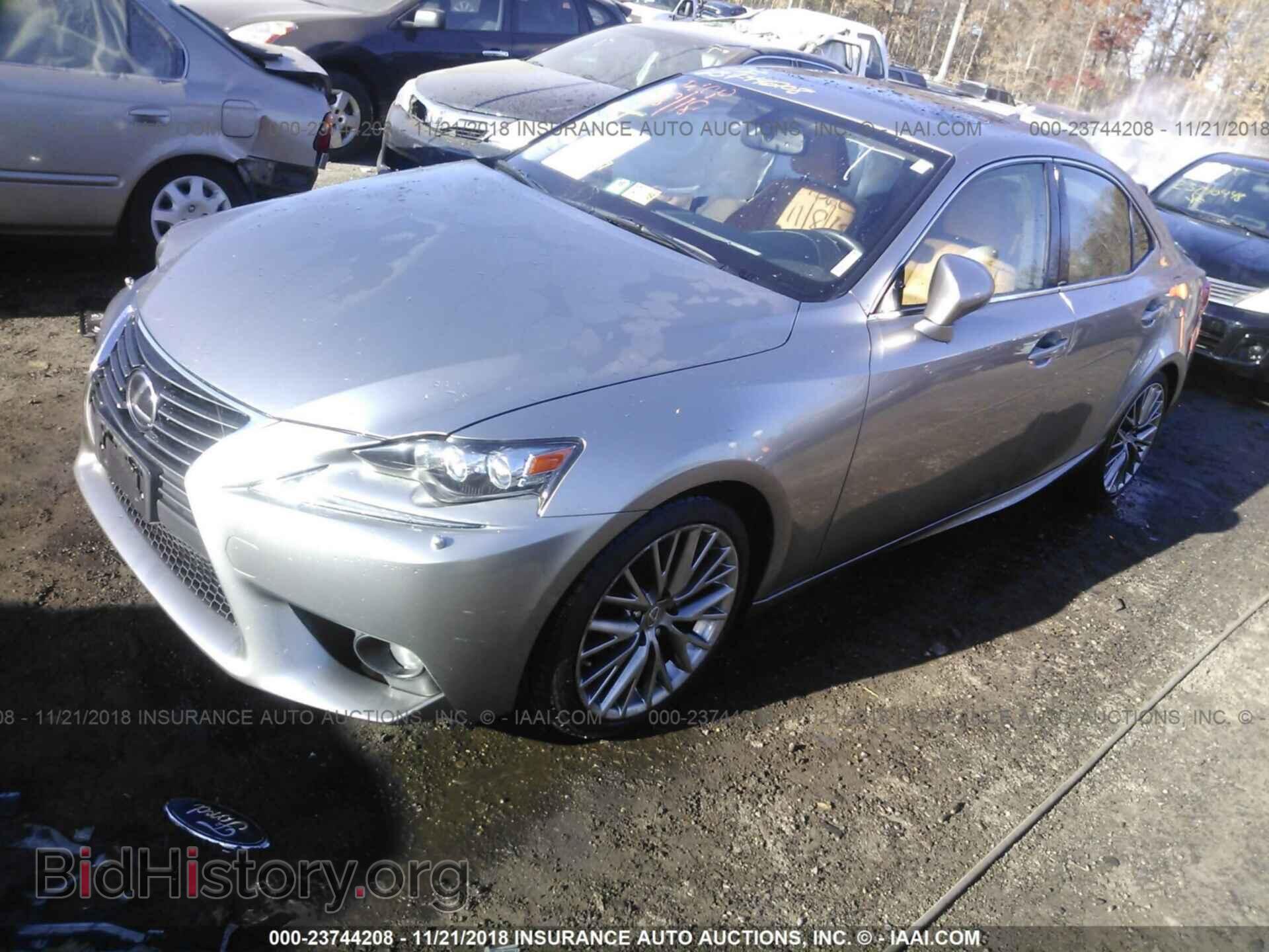 2014 LEXUS IS - VIN: JTHCF1D25E5005054 - Photo 2