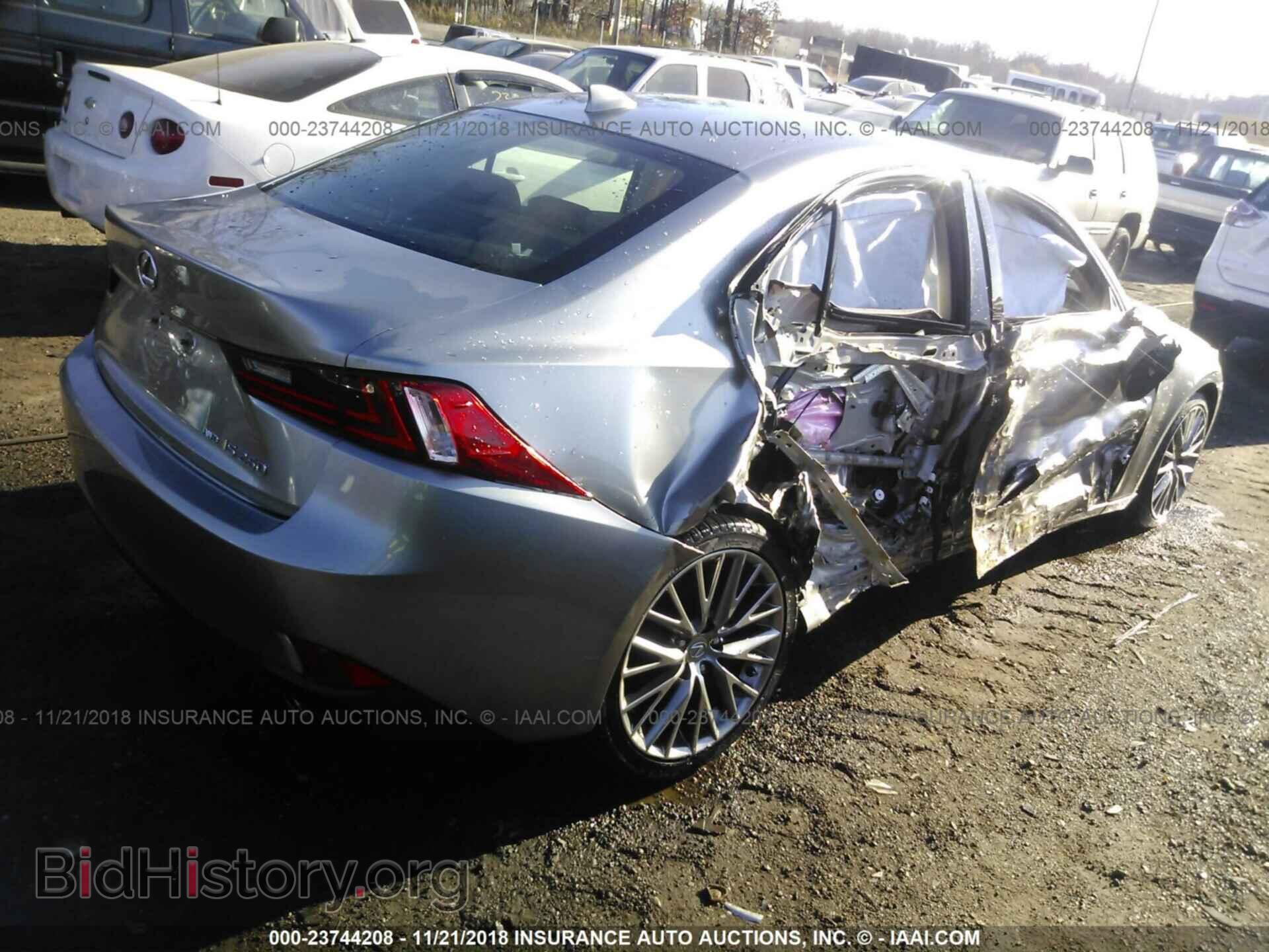2014 LEXUS IS - VIN: JTHCF1D25E5005054 - Photo 4