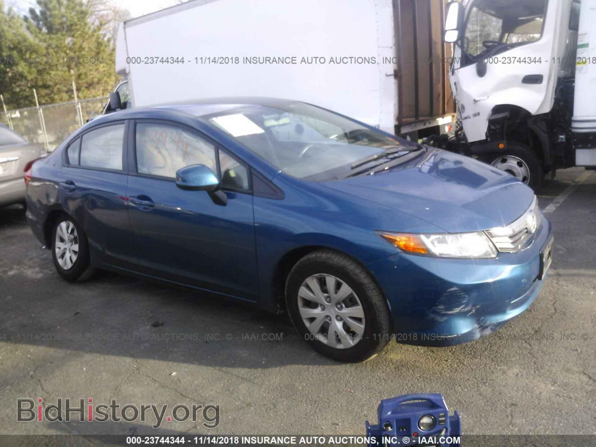 Photo 2HGFB2F52CH562096 - Honda Civic 2012