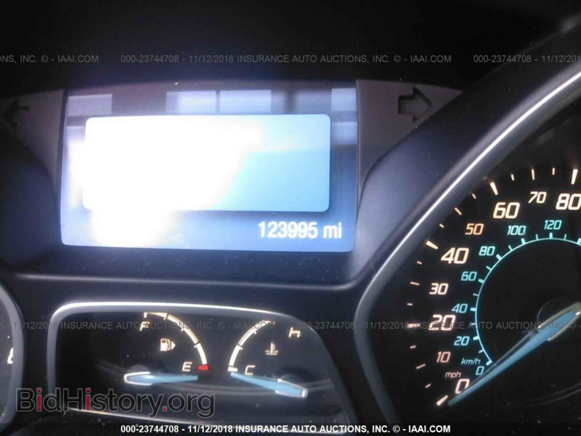 2012 Ford Focus - VIN: 1FAHP3H27CL331043 - Photo 7