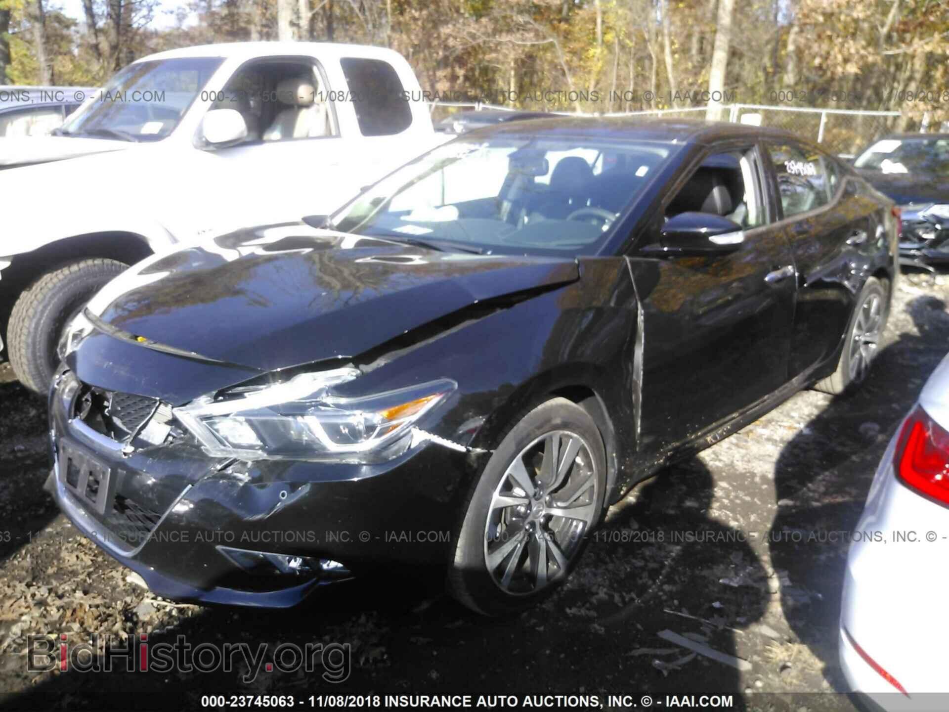 2017 Nissan Maxima - VIN: 1N4AA6AP1HC443533 - Фото 2