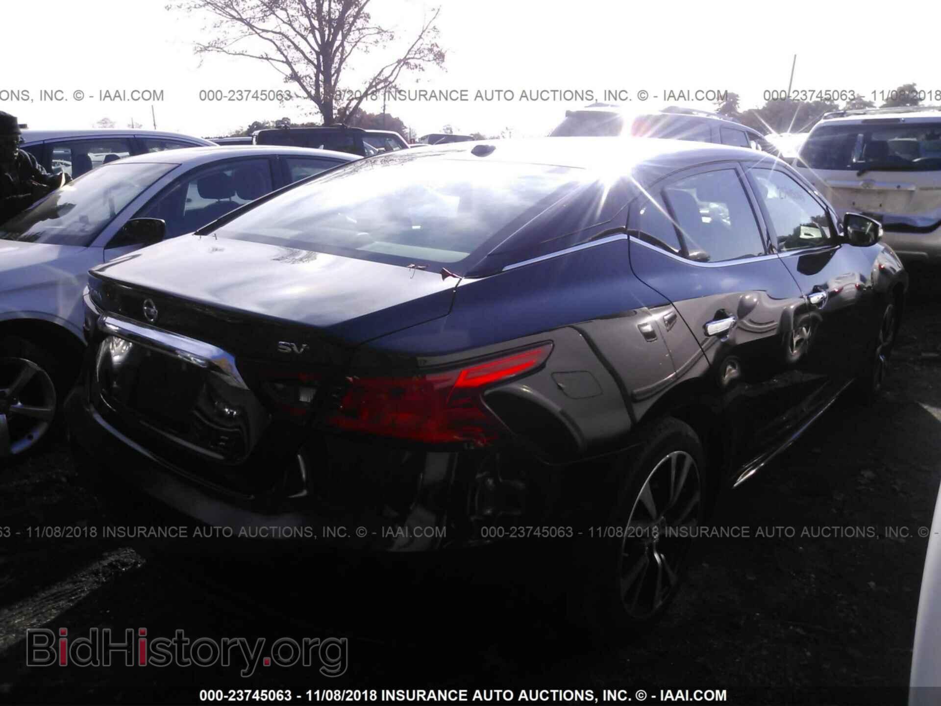 2017 Nissan Maxima - VIN: 1N4AA6AP1HC443533 - Фото 4