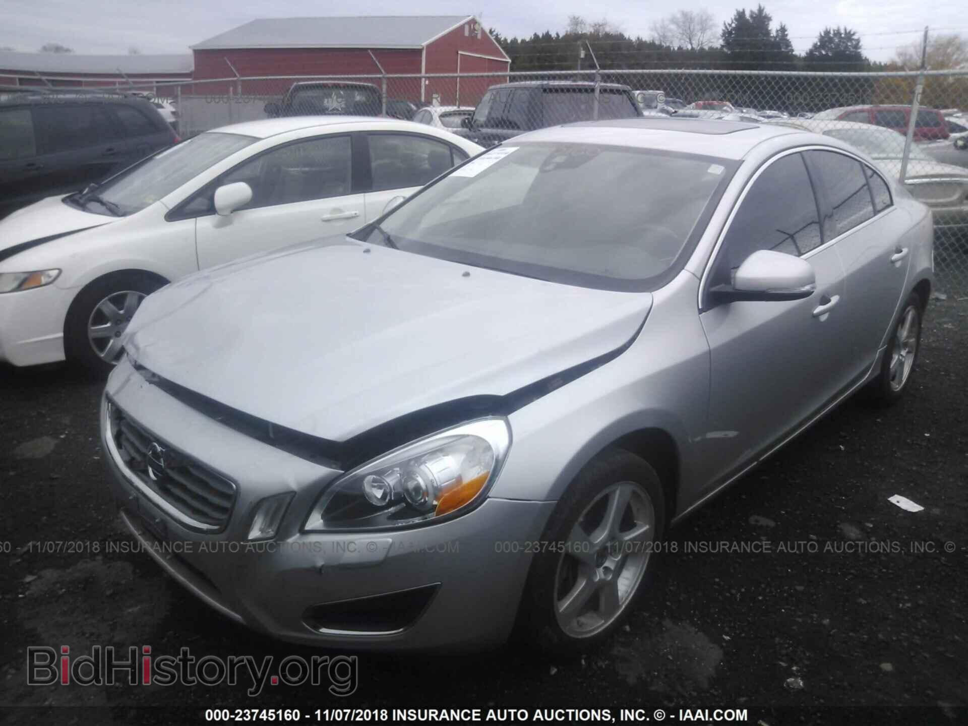 2012 Volvo S60 - VIN: YV1622FS6C2043057 - Фото 2