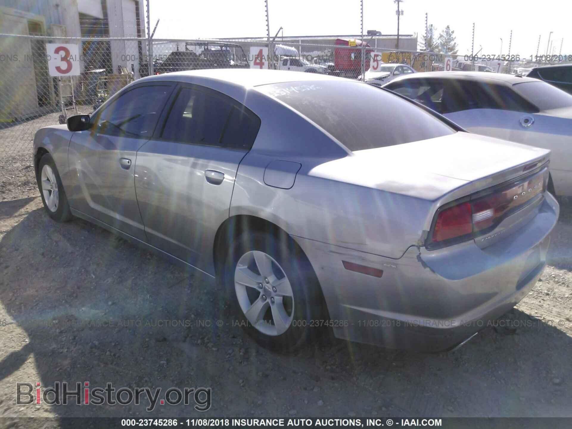 2013 Dodge Charger - VIN: 2C3CDXBG1DH623458 - Фото 3