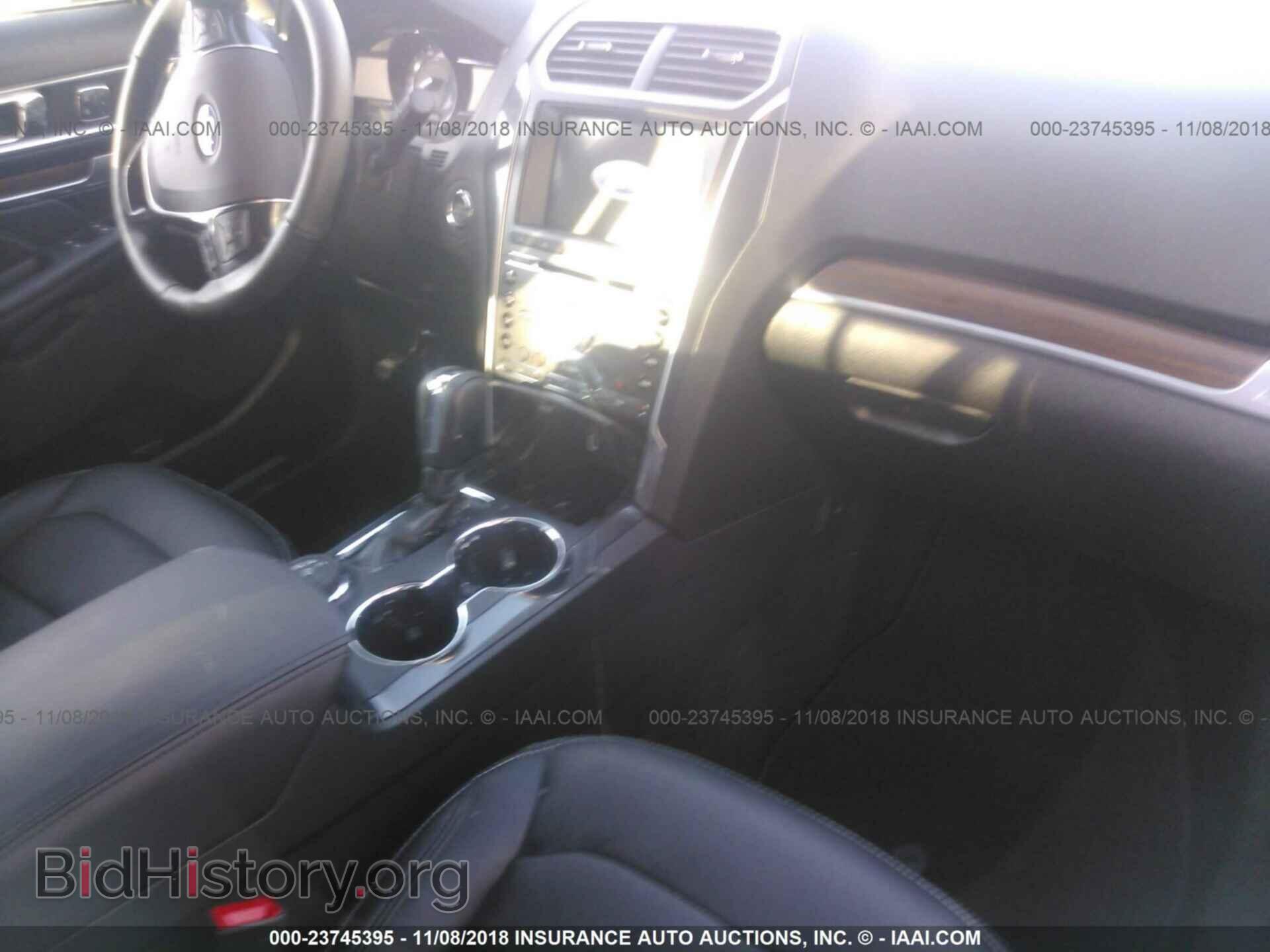 2018 Ford Explorer - VIN: 1FM5K8F8XJGB45207 - Photo 5