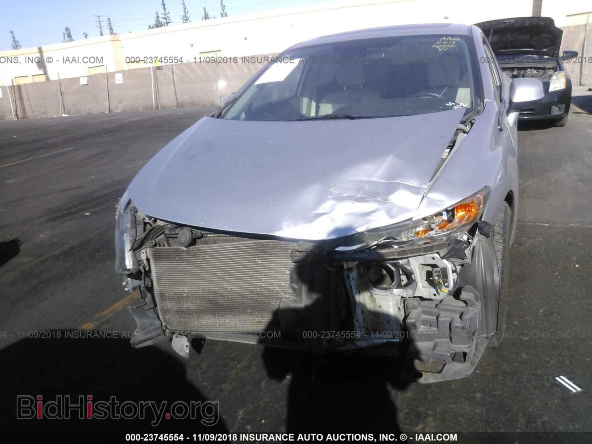 2012 Honda Civic - VIN: 19XFB2F83CE358024 - Photo 6