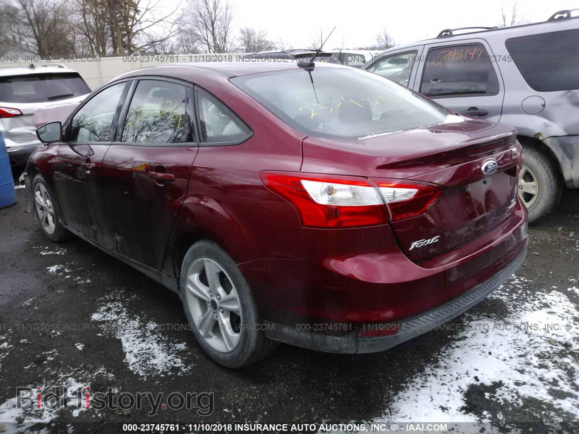 2014 Ford Focus - VIN: 1FADP3F22EL459680 - Photo 3