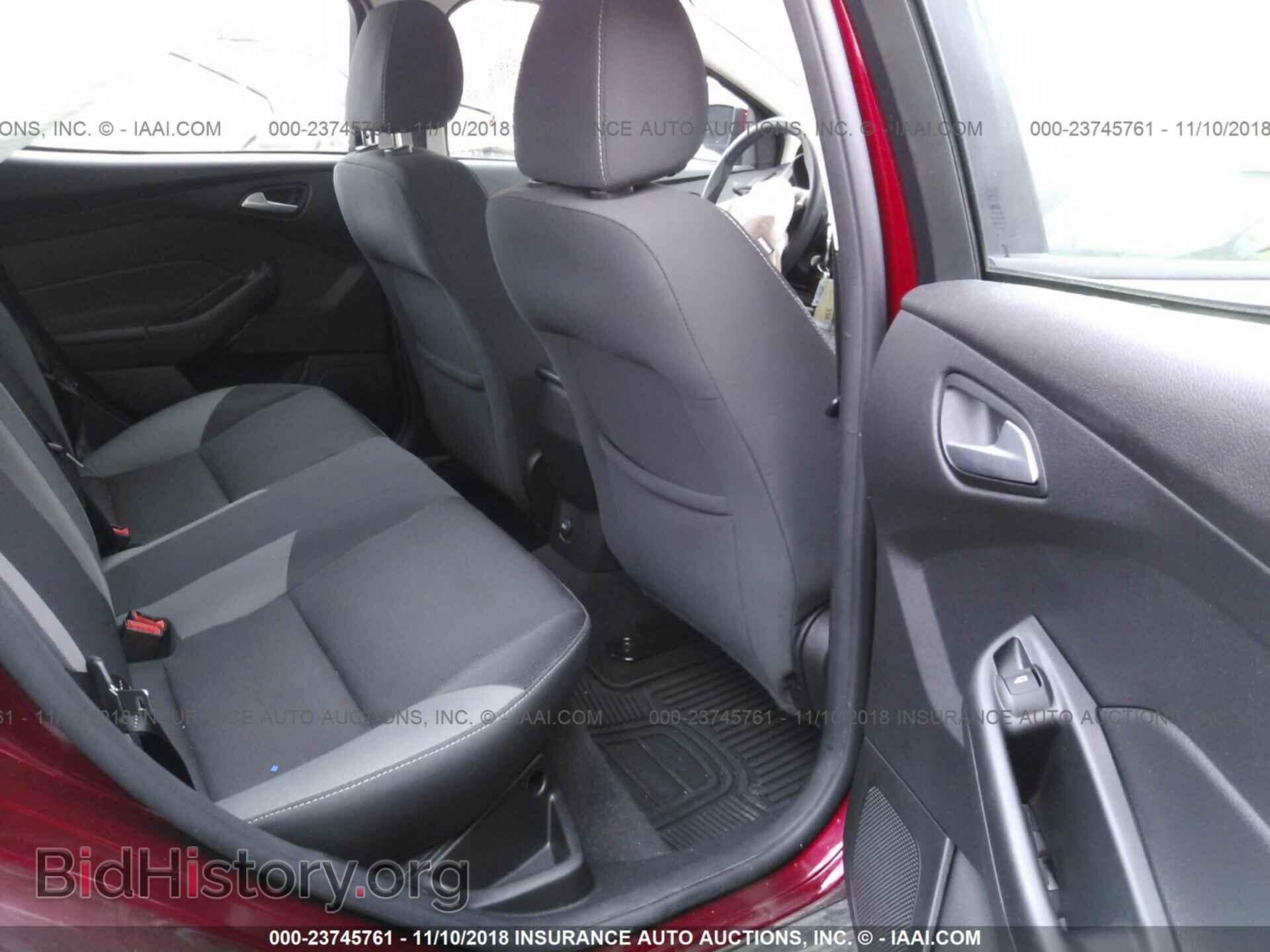 2014 Ford Focus - VIN: 1FADP3F22EL459680 - Photo 8