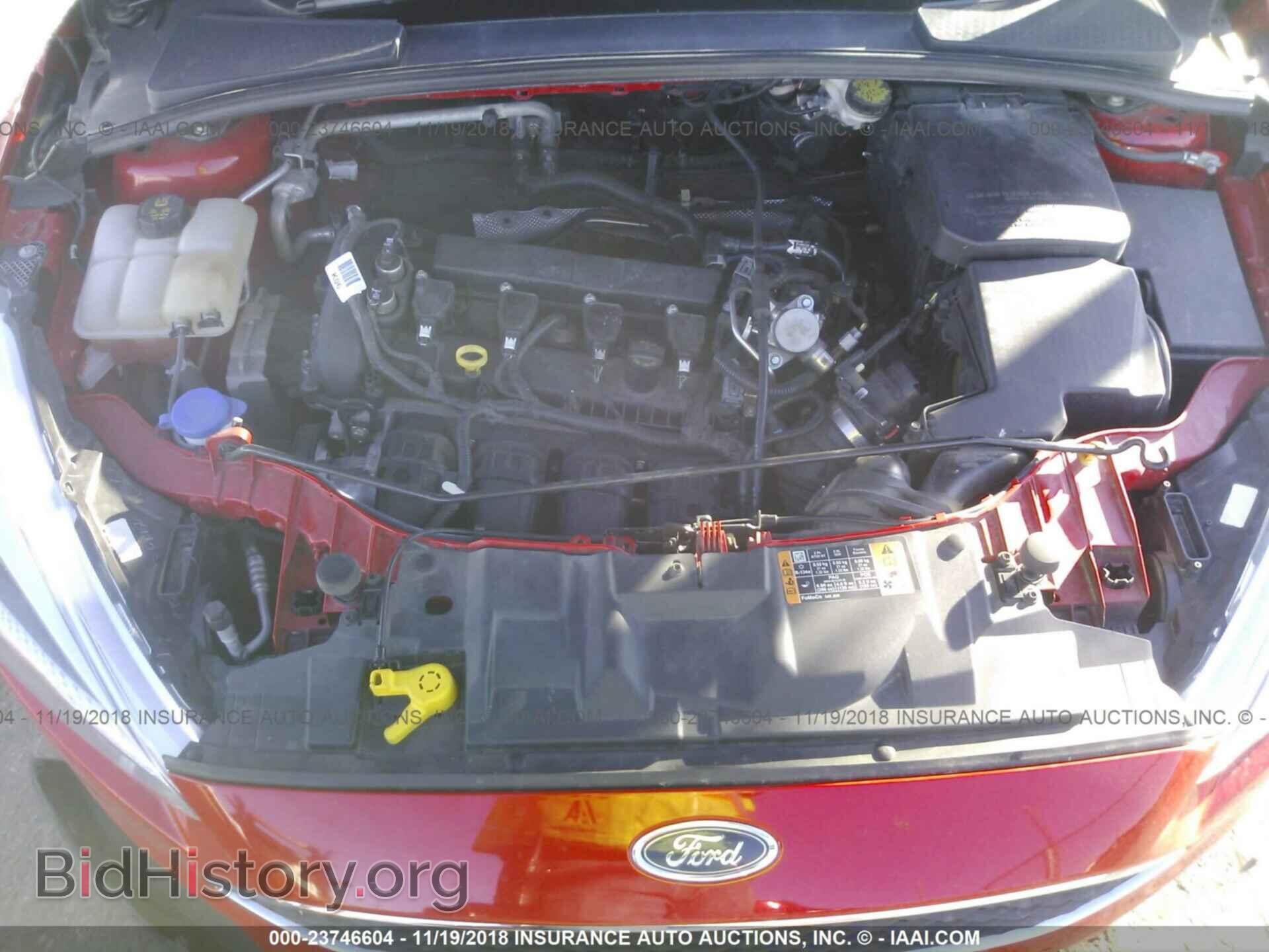 2016 Ford Focus - VIN: 1FADP3F25GL364680 - Photo 6