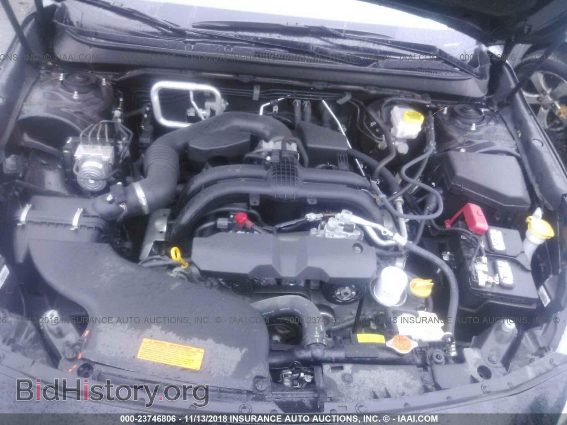 2018 Subaru Outback - VIN: 4S4BSAFC8J3234893 - Фото 10