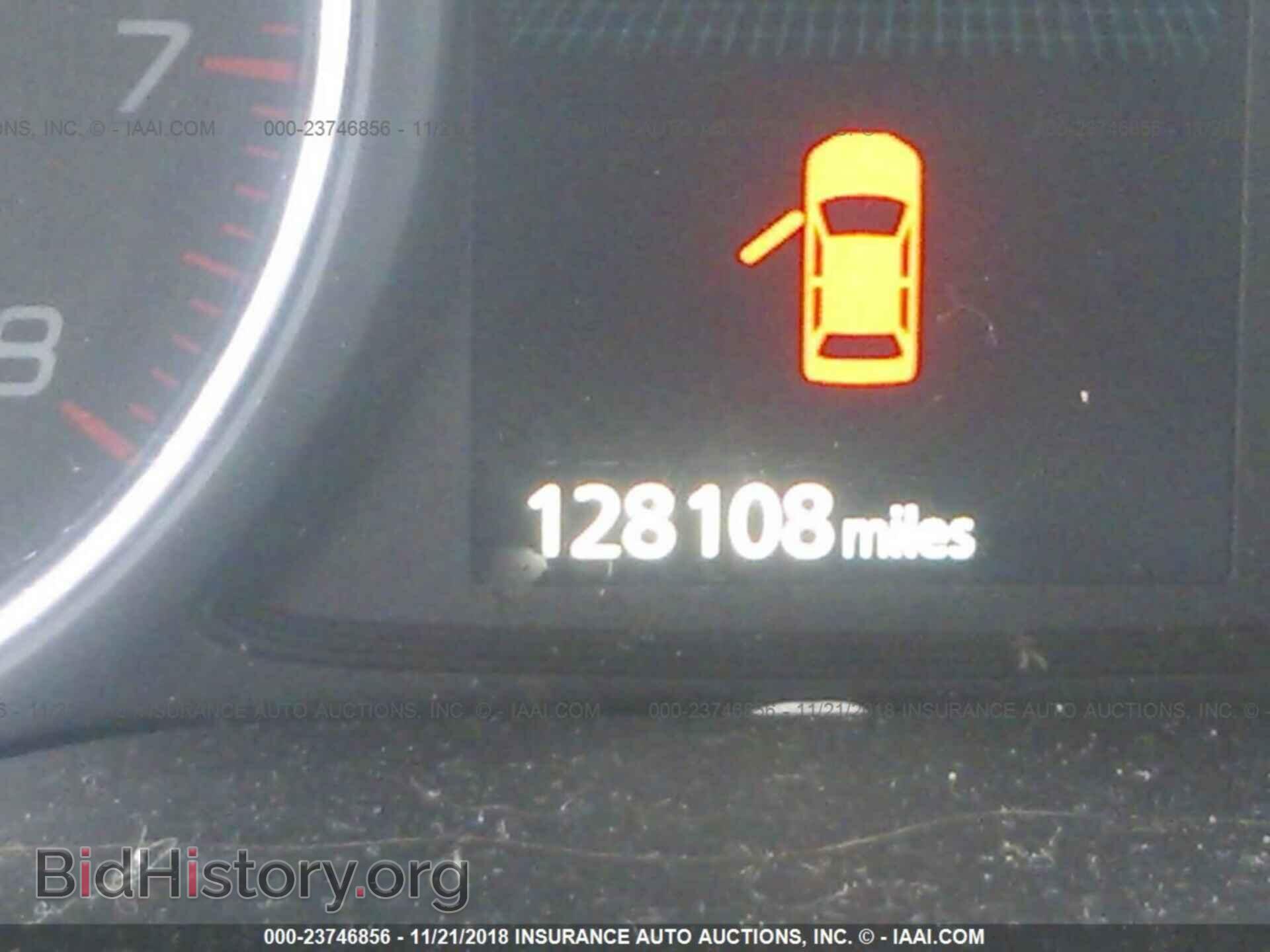 2014 Mitsubishi Outlander - VIN: JA4AZ3A38EZ003388 - Фото 7