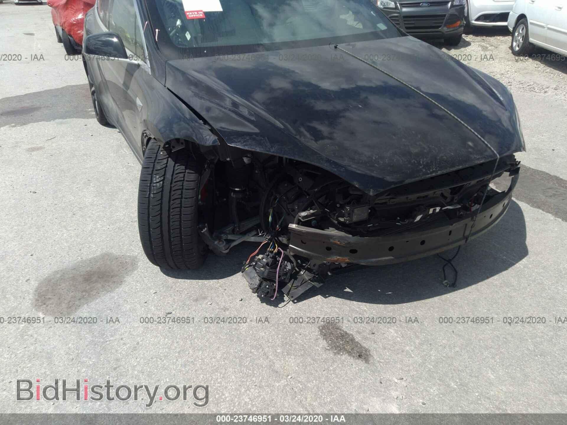 2018 Tesla Model X - VIN: 5YJXCBE47JF111340 - Photo 6