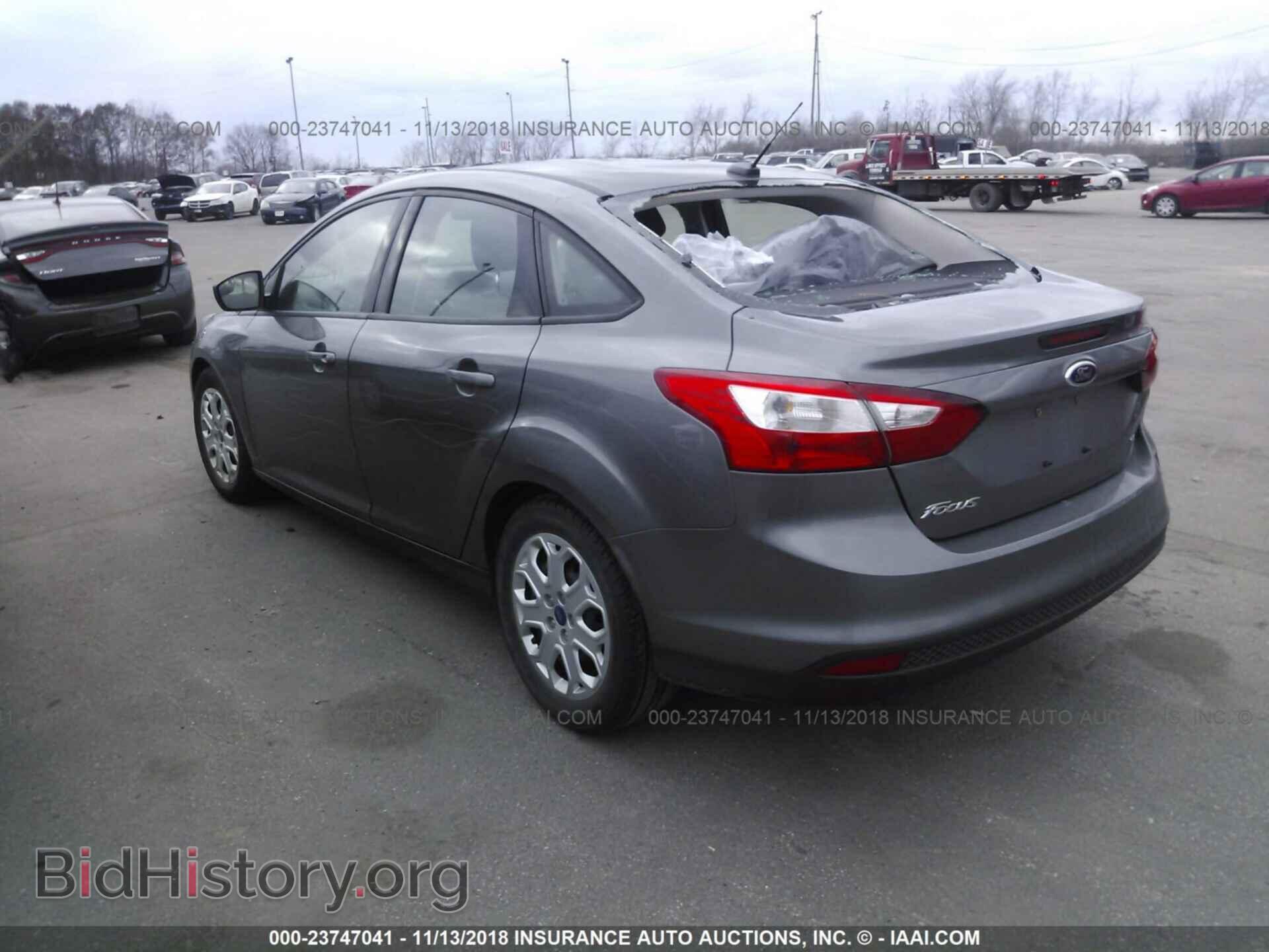 2012 Ford Focus - VIN: 1FAHP3F29CL188910 - Photo 3