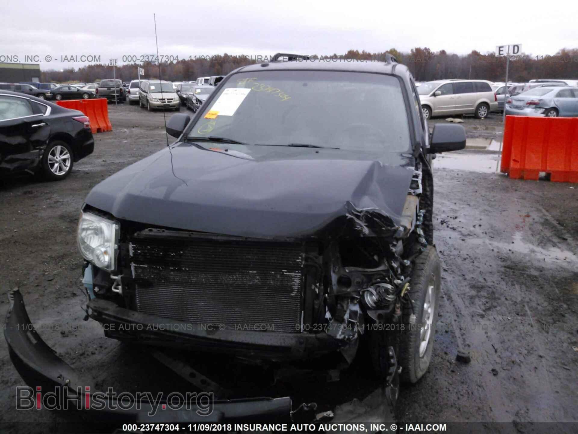 2011 FORD ESCAPE - VIN: 1FMCU0D79BKA39634 - Photo 6