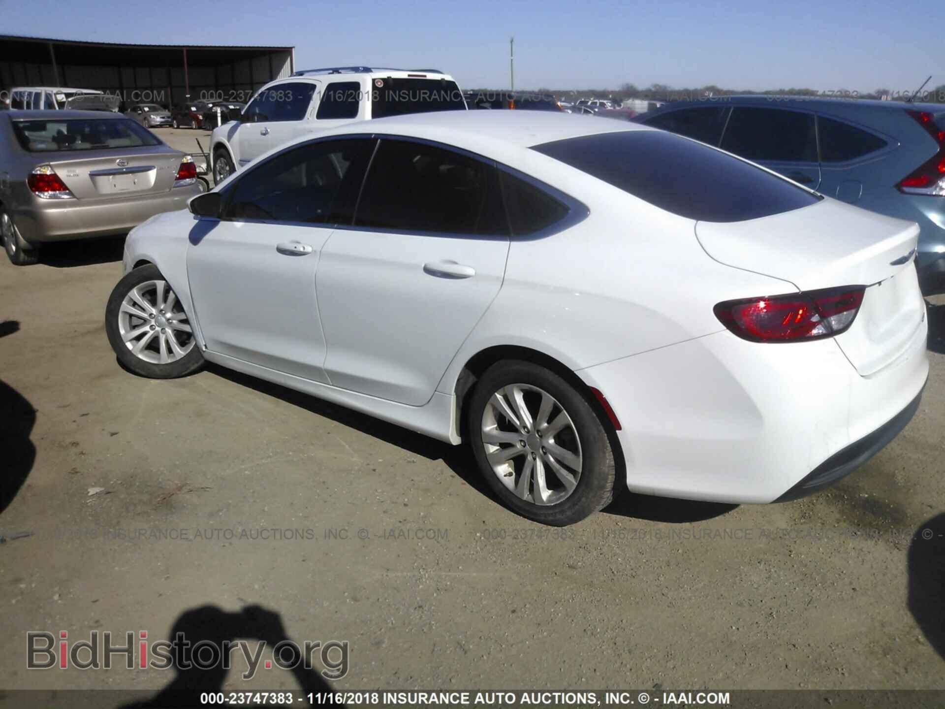 2016 CHRYSLER 200 - VIN: 1C3CCCFB1GN196448 - Фото 3