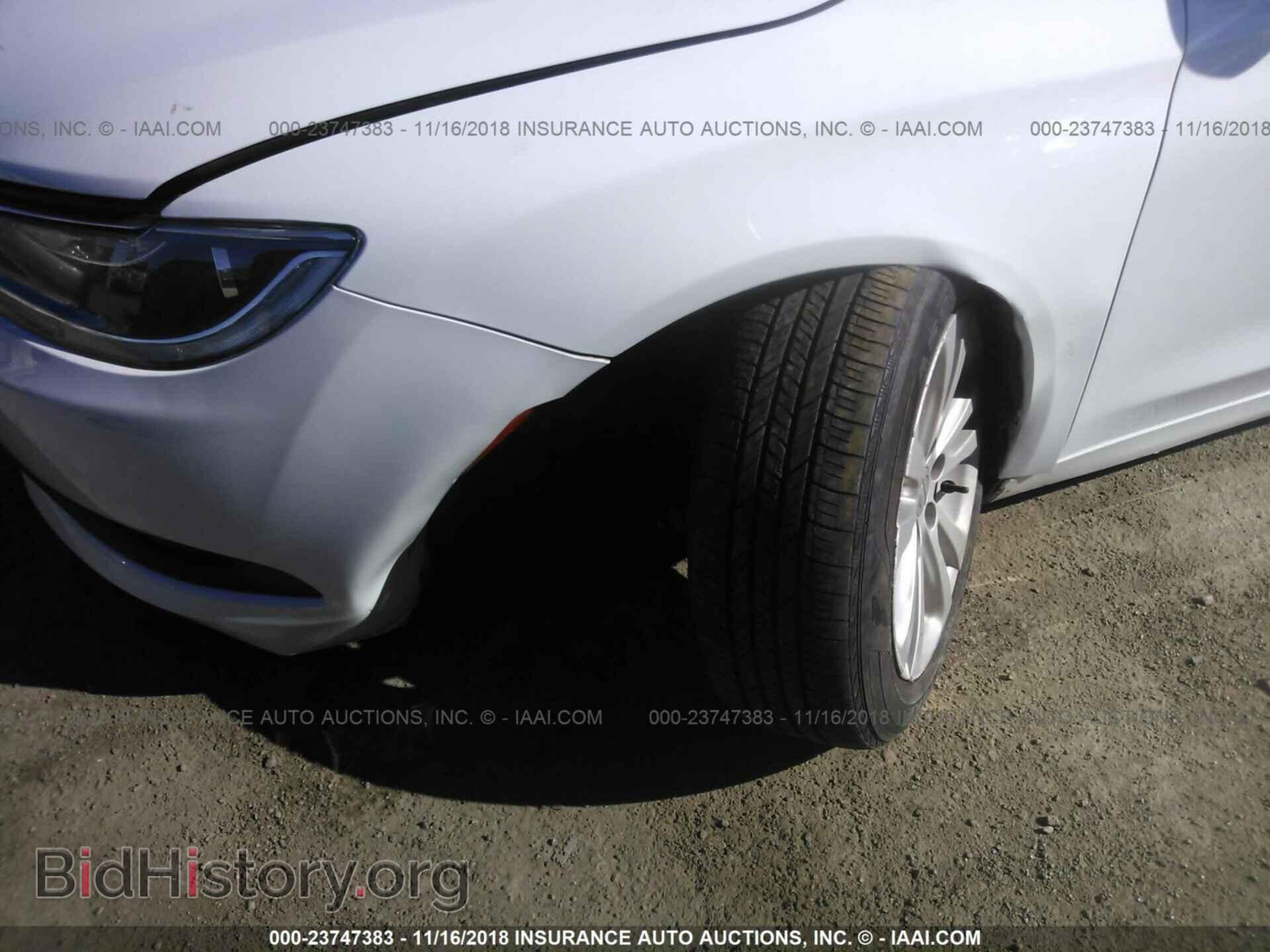 2016 CHRYSLER 200 - VIN: 1C3CCCFB1GN196448 - Фото 6