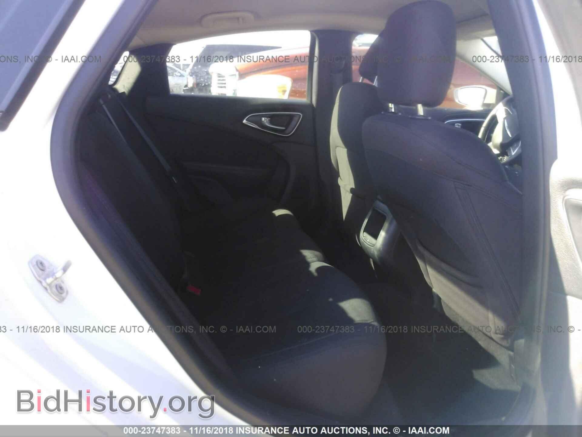 2016 CHRYSLER 200 - VIN: 1C3CCCFB1GN196448 - Фото 8