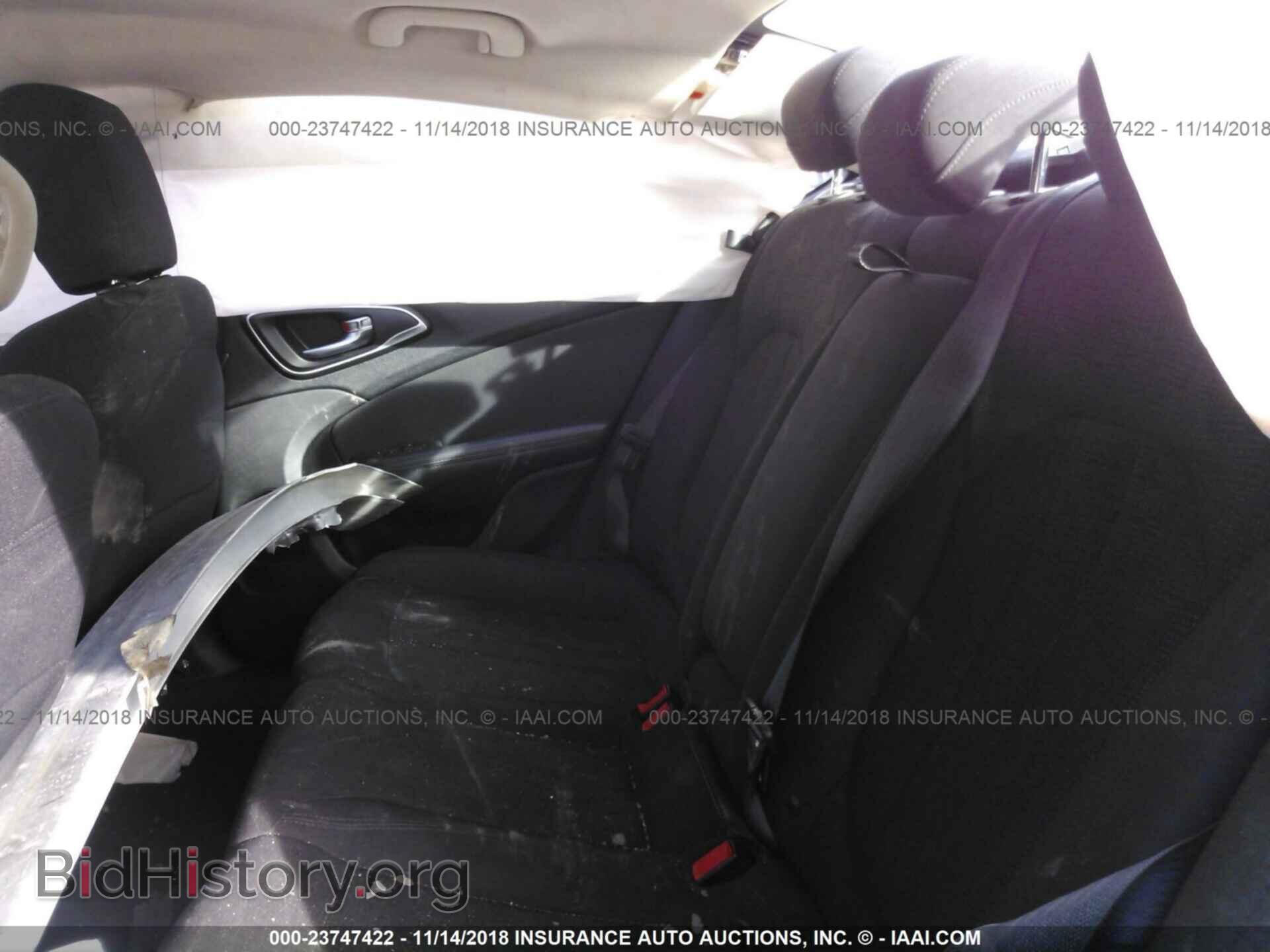 2015 CHRYSLER 200 - VIN: 1C3CCCAB8FN633044 - Фото 8