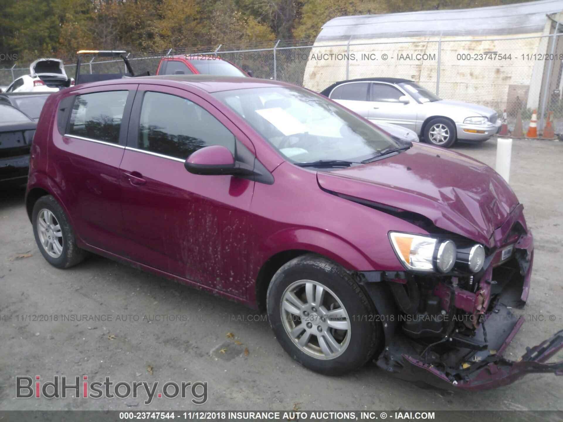 Photo 1G1JC6SG4E4112950 - Chevrolet Sonic 2014