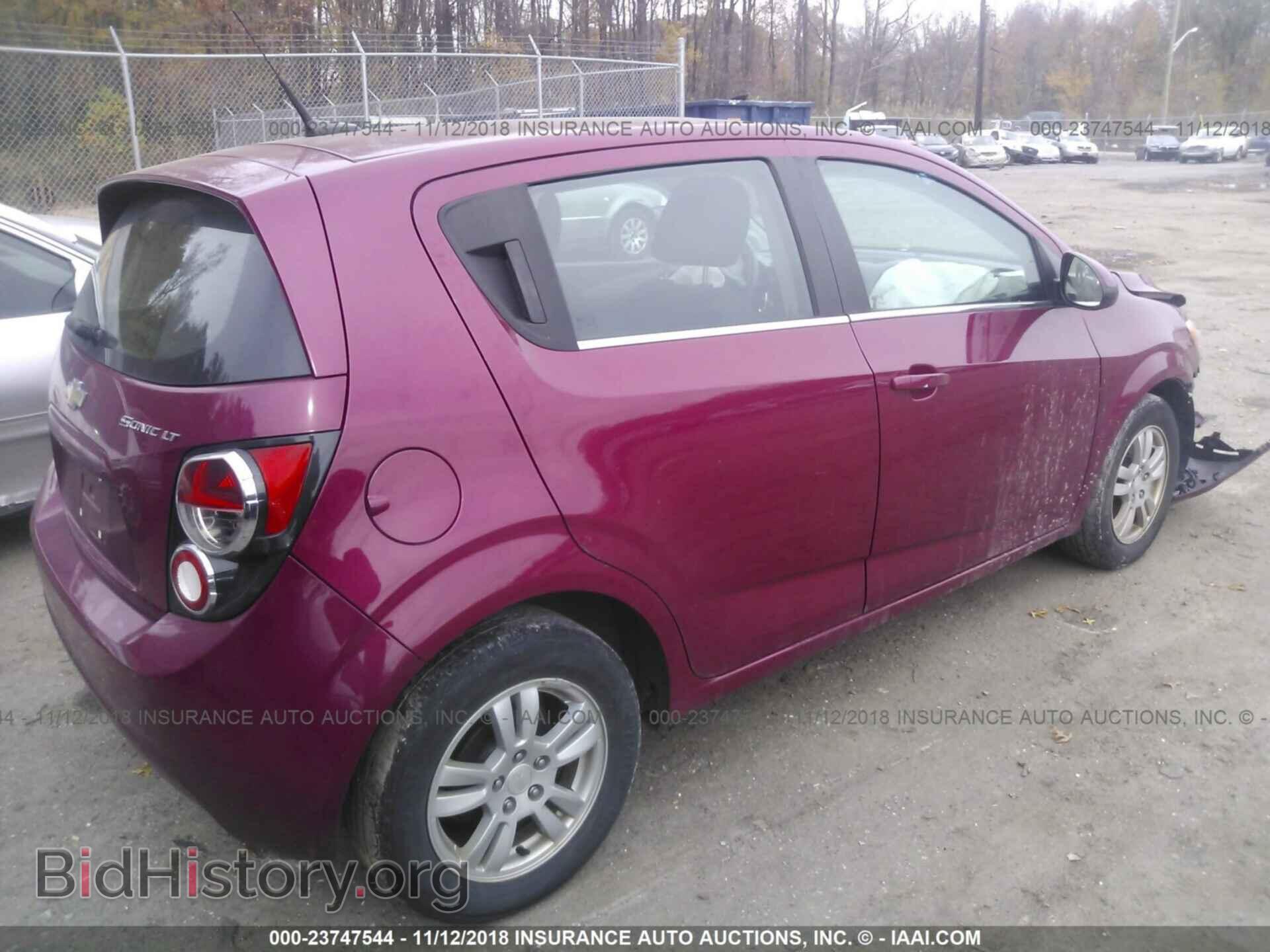 2014 Chevrolet Sonic - VIN: 1G1JC6SG4E4112950 - Фото 4