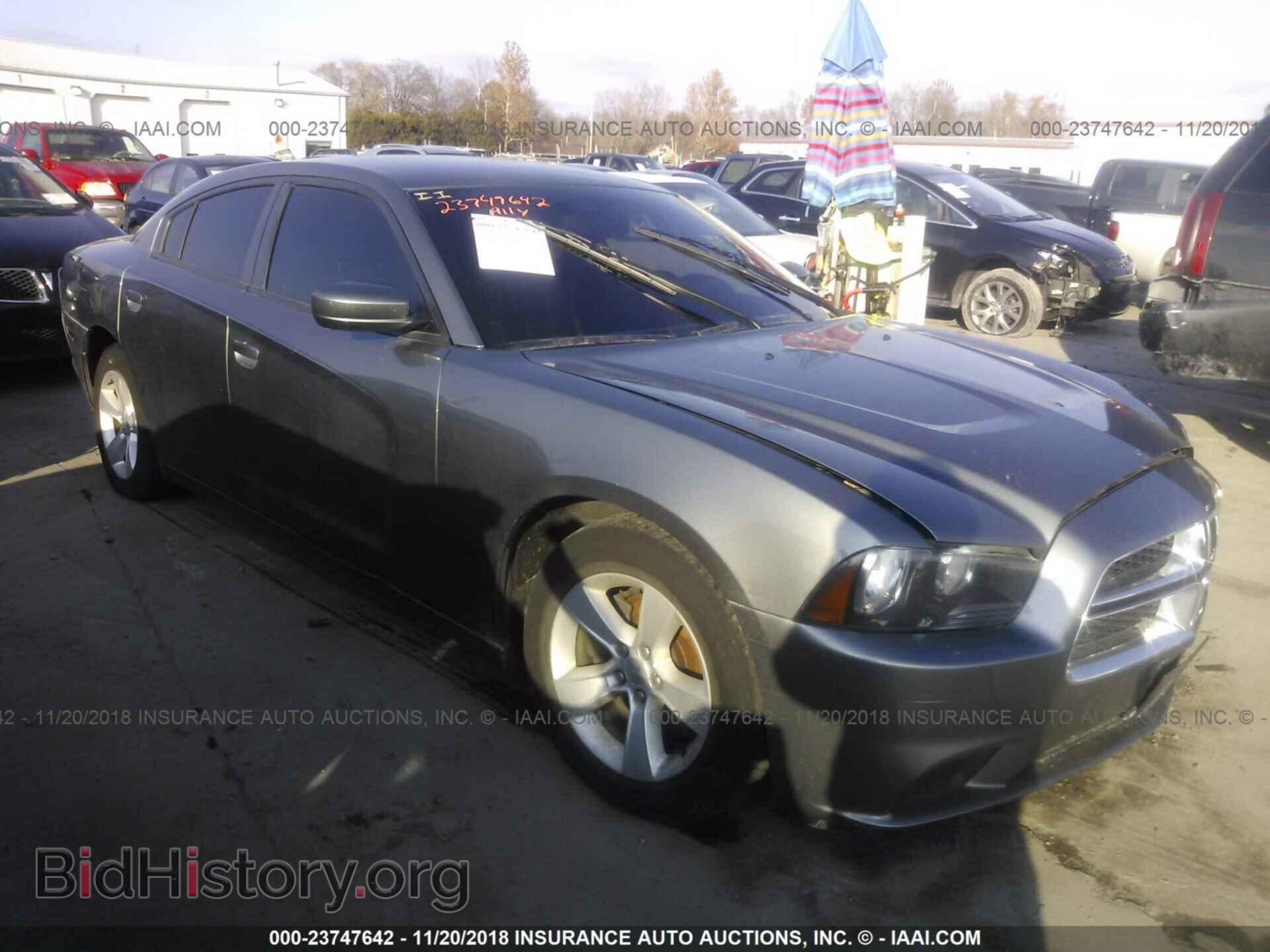Photo 2C3CDXBG2CH207630 - Dodge Charger 2012