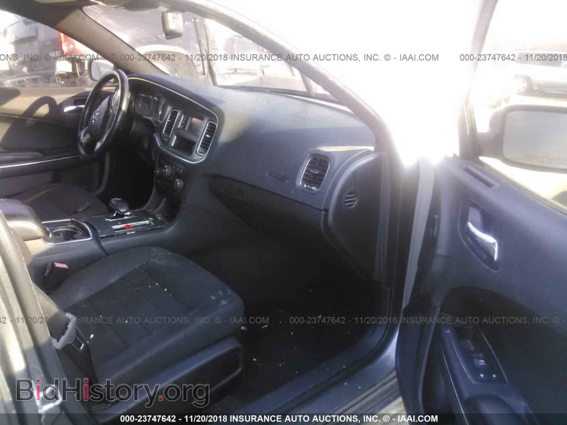 2012 Dodge Charger - VIN: 2C3CDXBG2CH207630 - Фото 5
