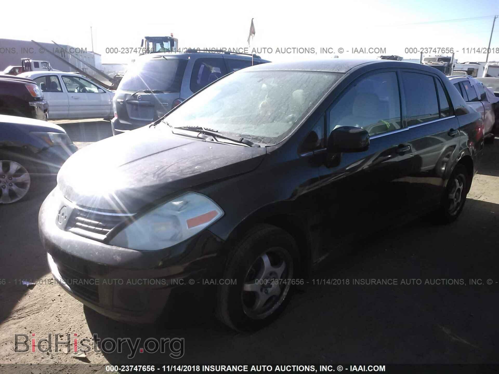 2009 NISSAN VERSA - VIN: 3N1BC11E49L360259 - Фото 2