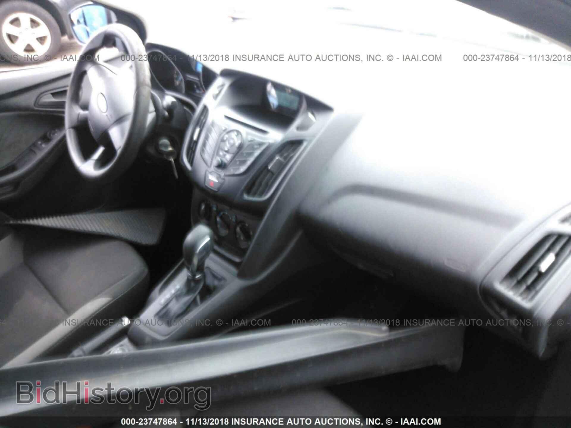 2012 Ford Focus - VIN: 1FAHP3E22CL474955 - Photo 5
