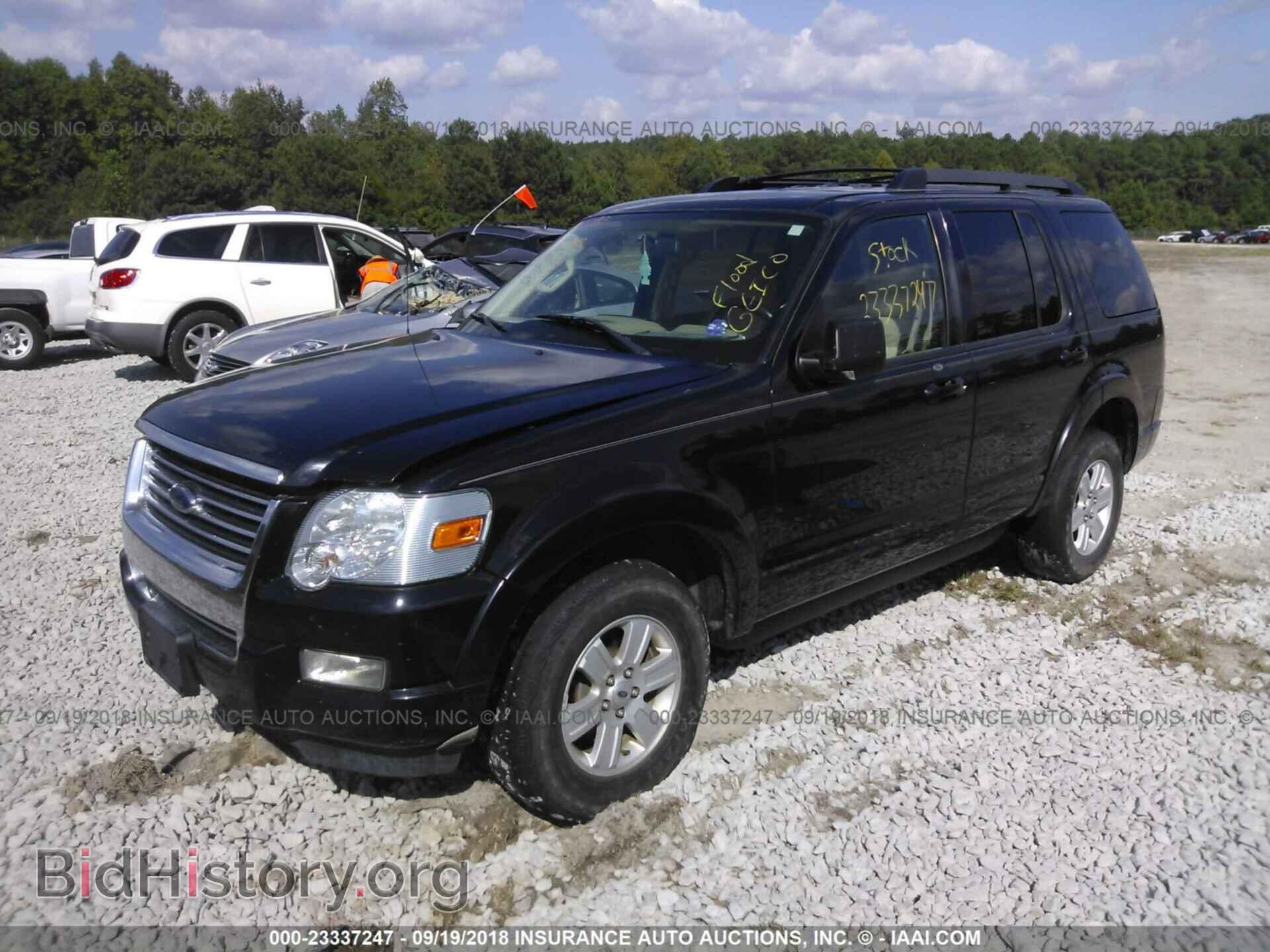 2010 FORD EXPLORER - VIN: 1FMEU7DE5AUA24924 - Photo 2