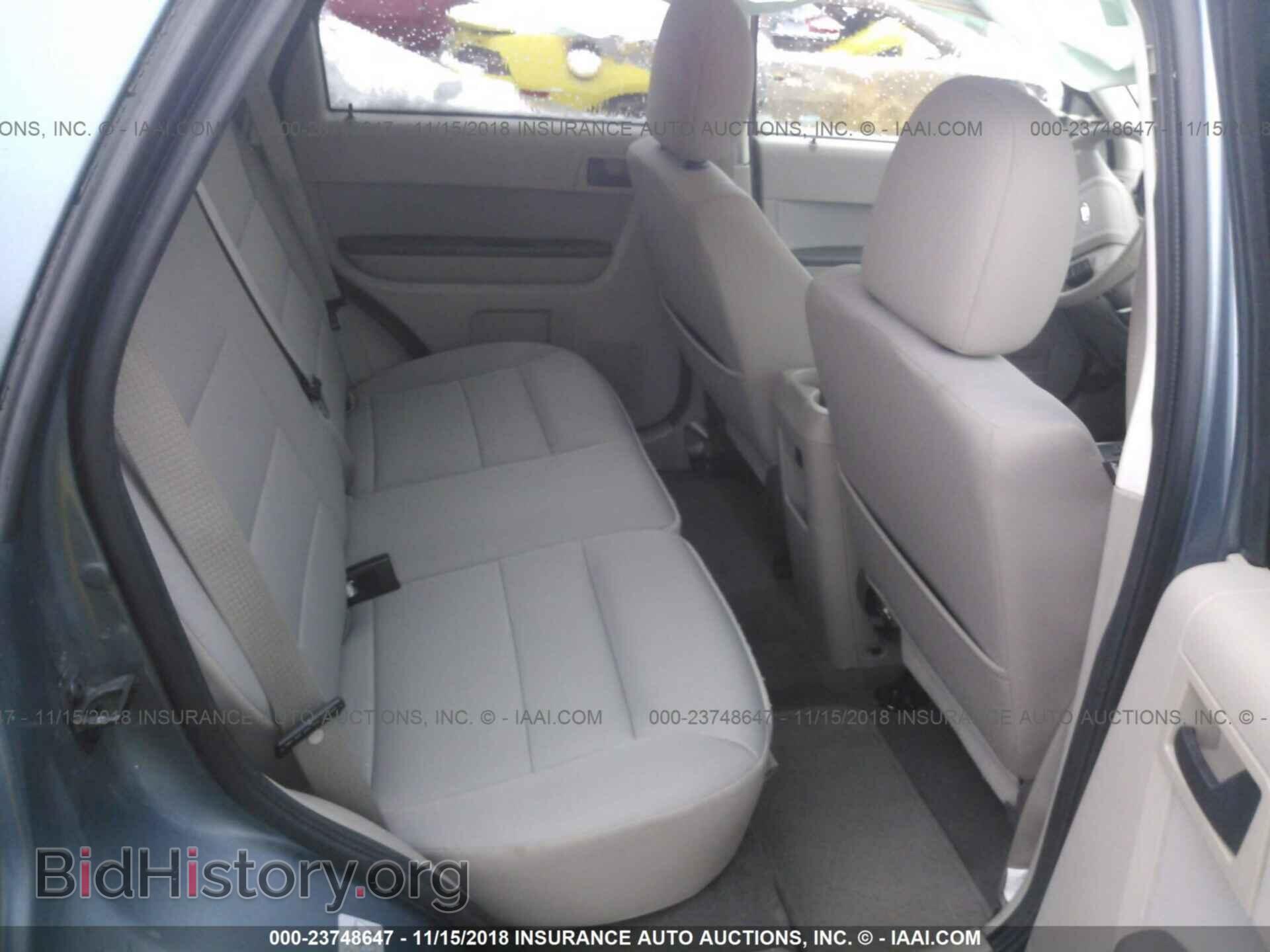 2011 Ford Escape - VIN: 1FMCU0D79BKB89114 - Фото 8