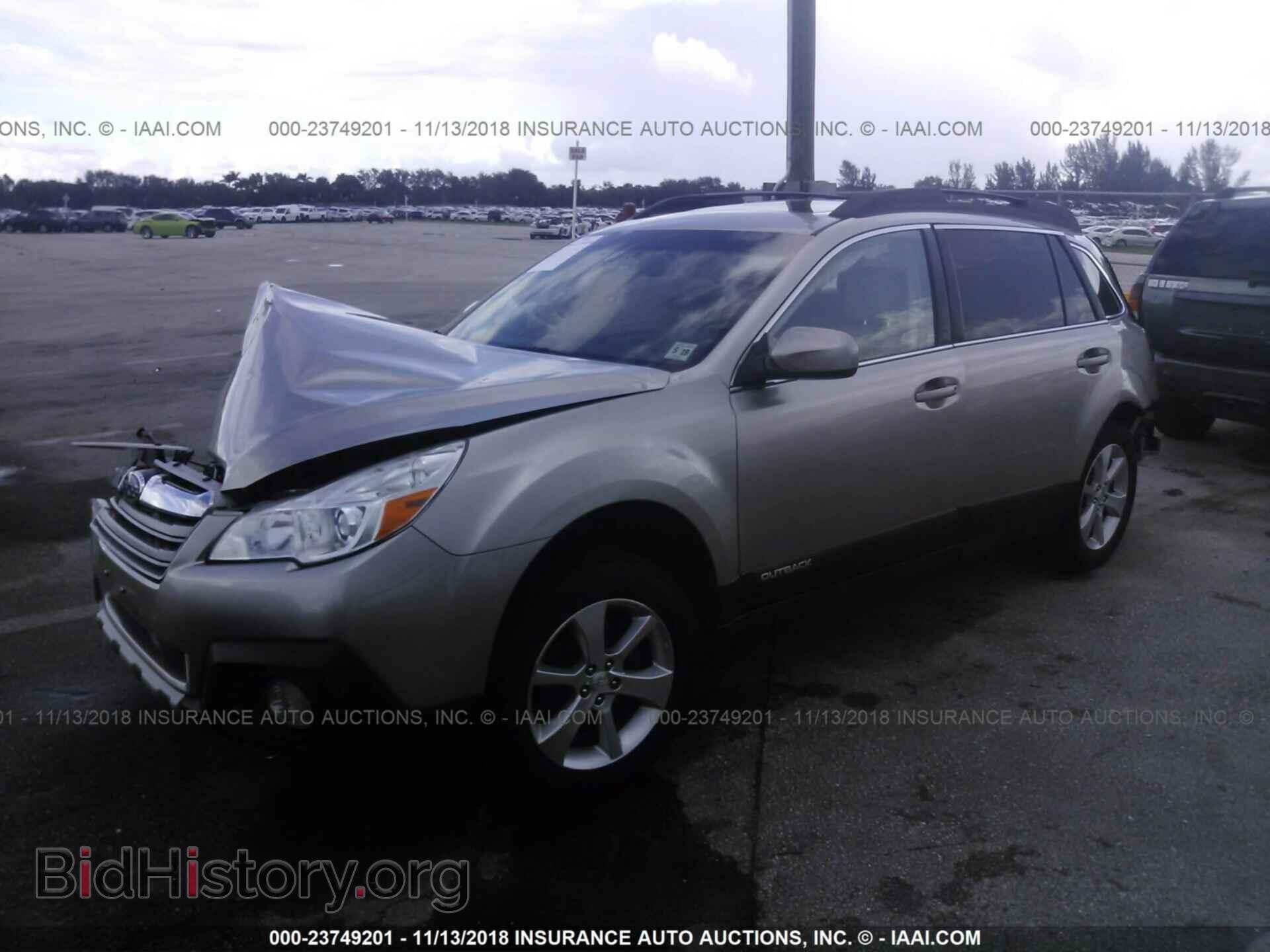 2014 Subaru Outback - VIN: 4S4BRBLC9E3314506 - Фото 2