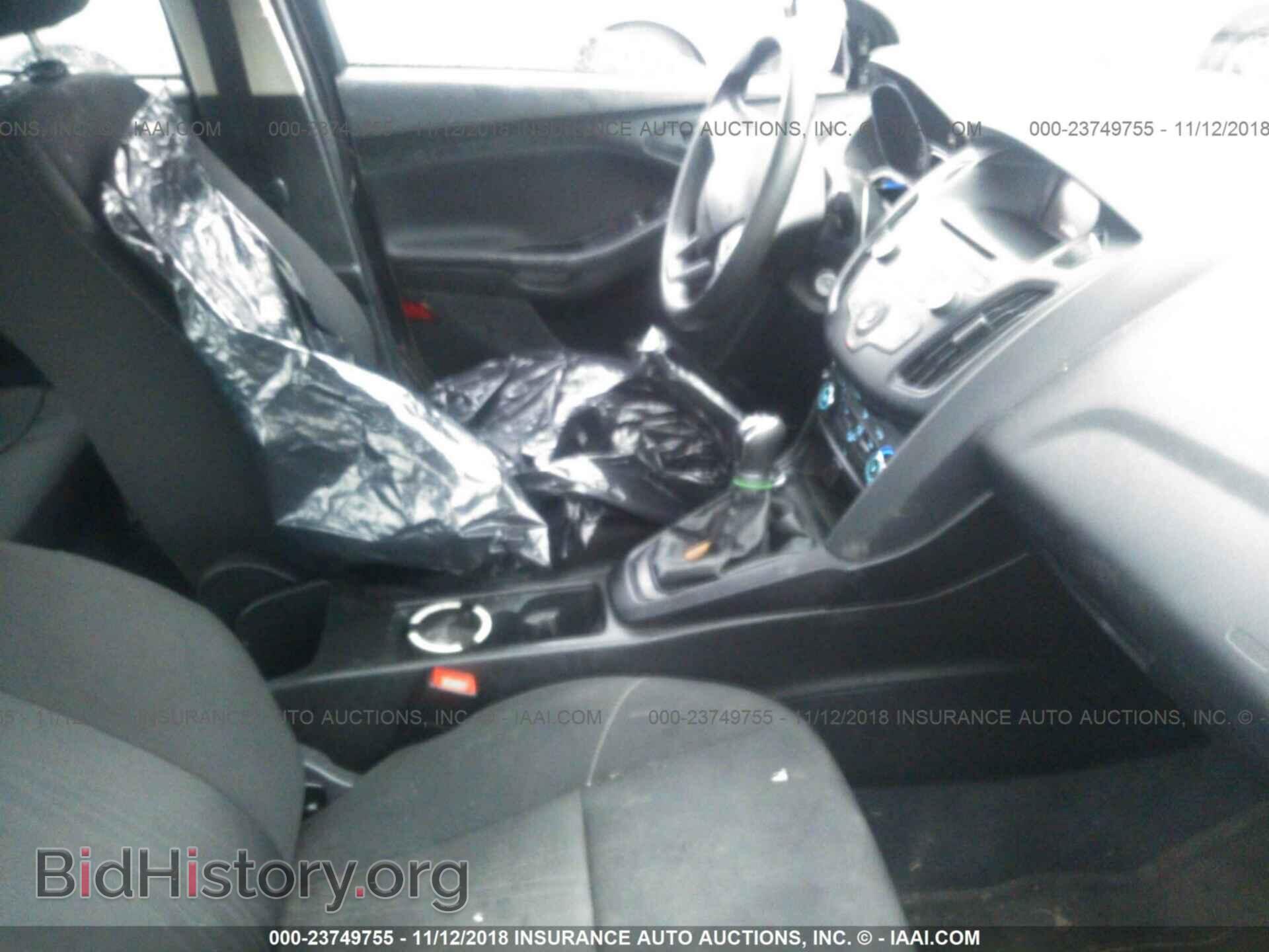 2015 Ford Focus - VIN: 1FADP3E29FL311030 - Photo 5