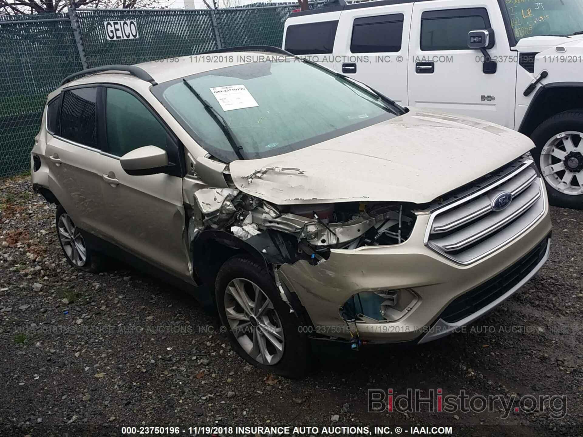 Photo 1FMCU0GDXJUC17295 - FORD ESCAPE 2018