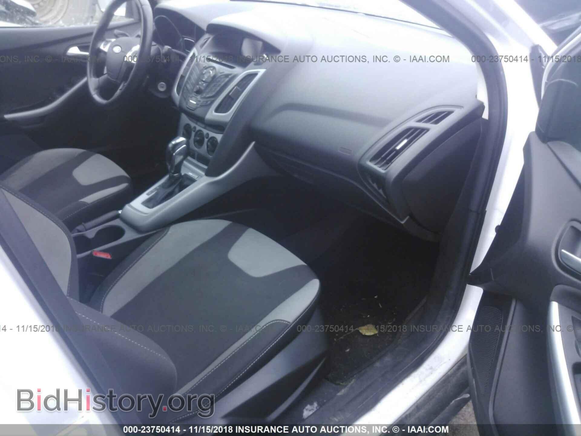 2012 Ford Focus - VIN: 1FAHP3F26CL419441 - Photo 5