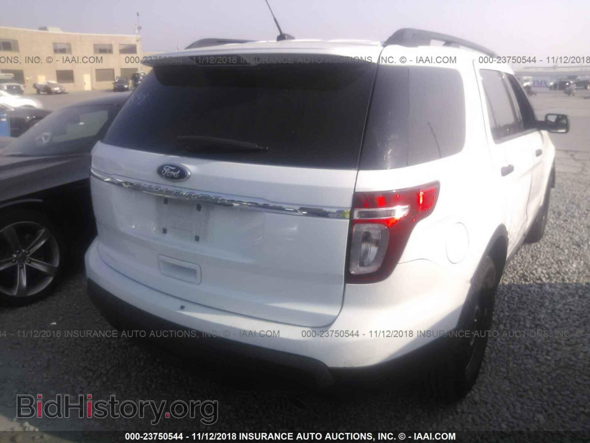 2014 Ford Explorer - VIN: 1FM5K7B82EGB10666 - Photo 4